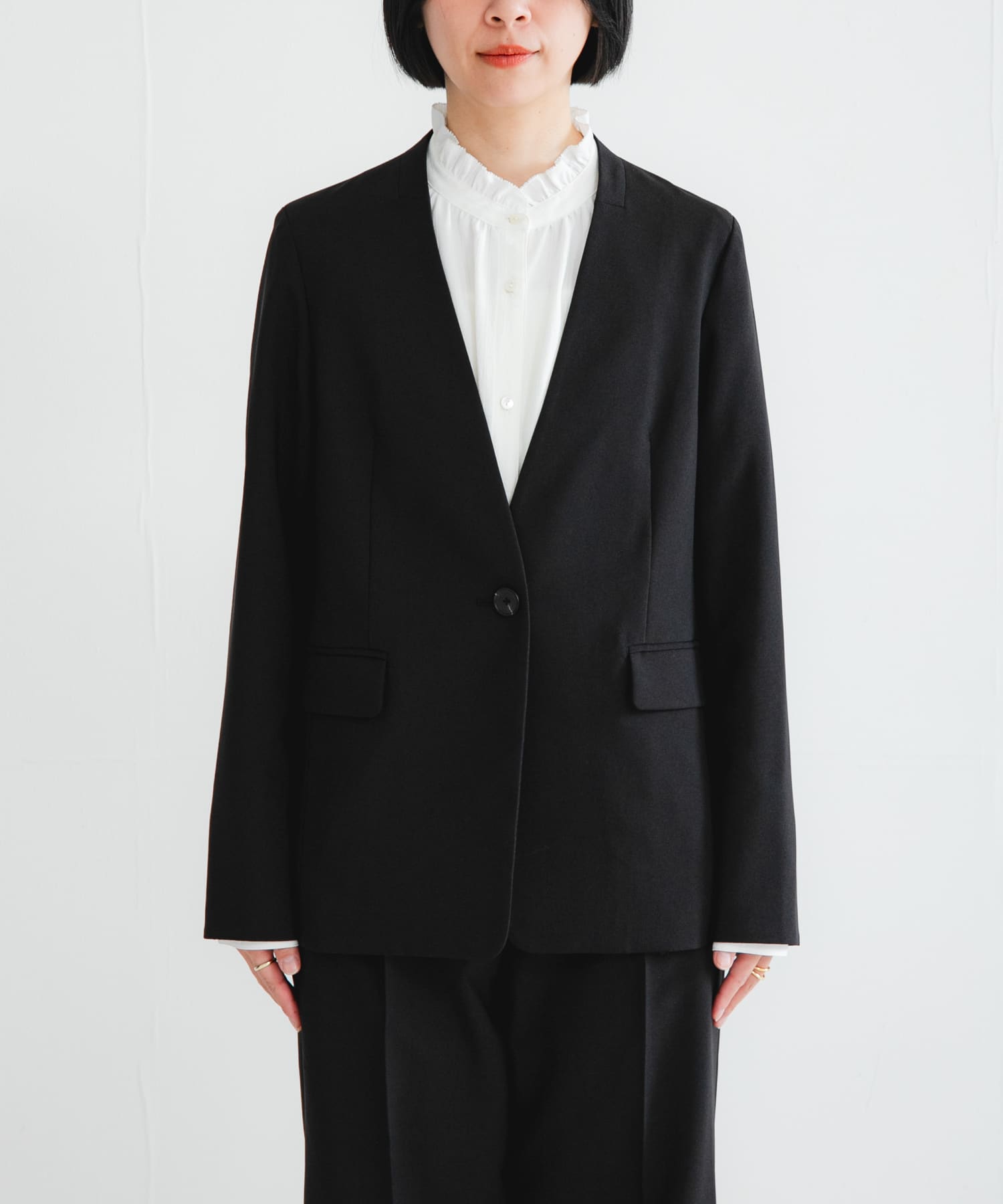 身長：160cm サイズ：38