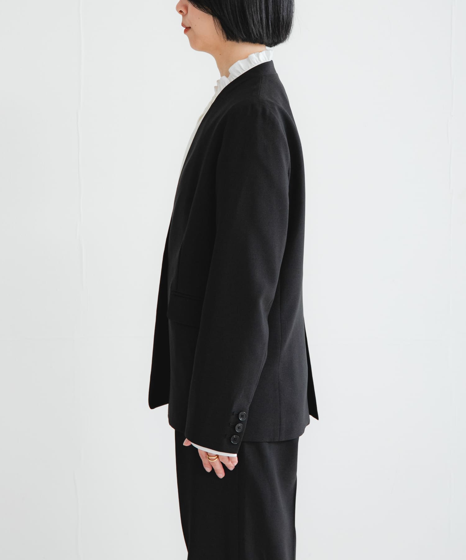 身長：160cm サイズ：38