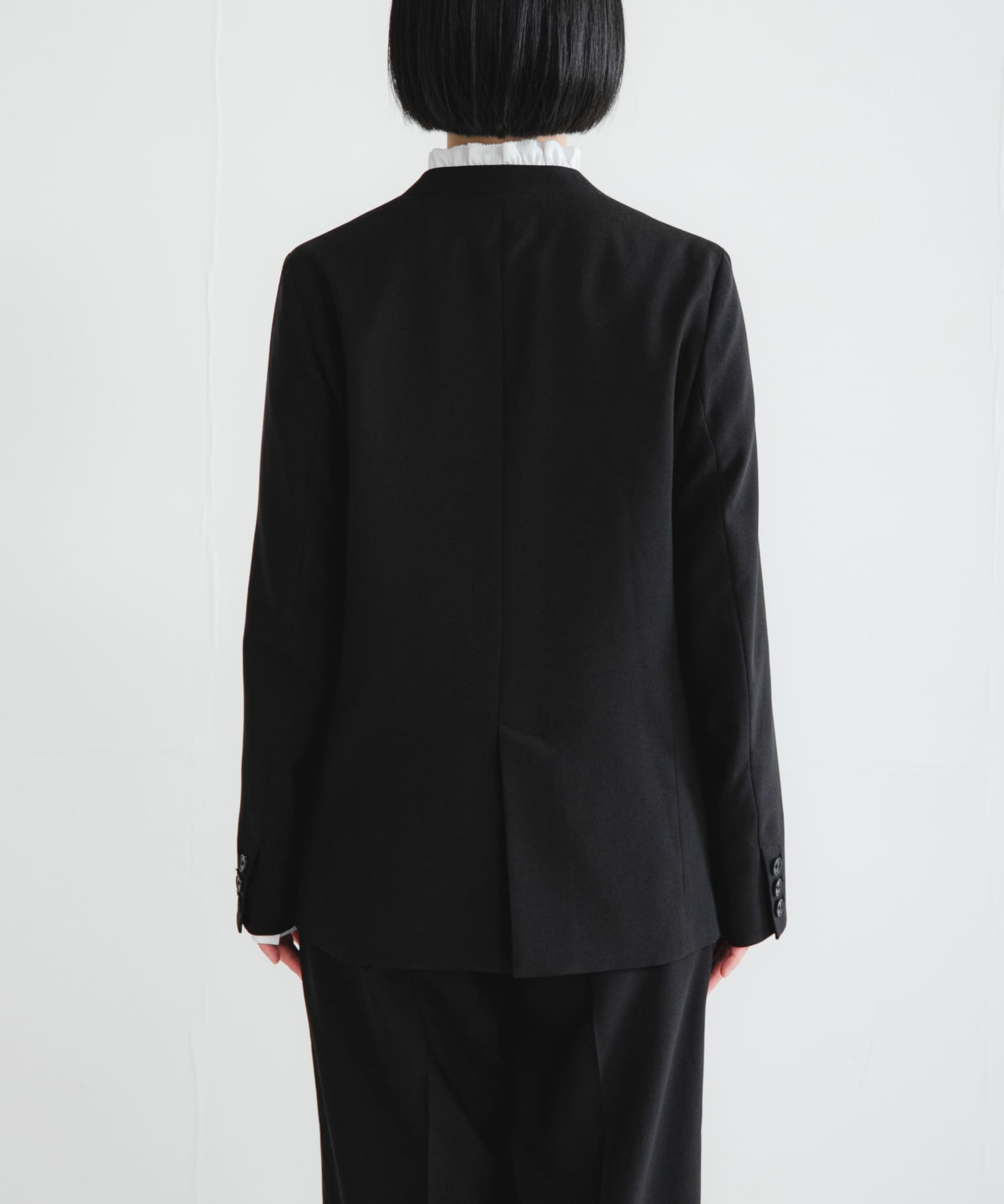 身長：160cm サイズ：38