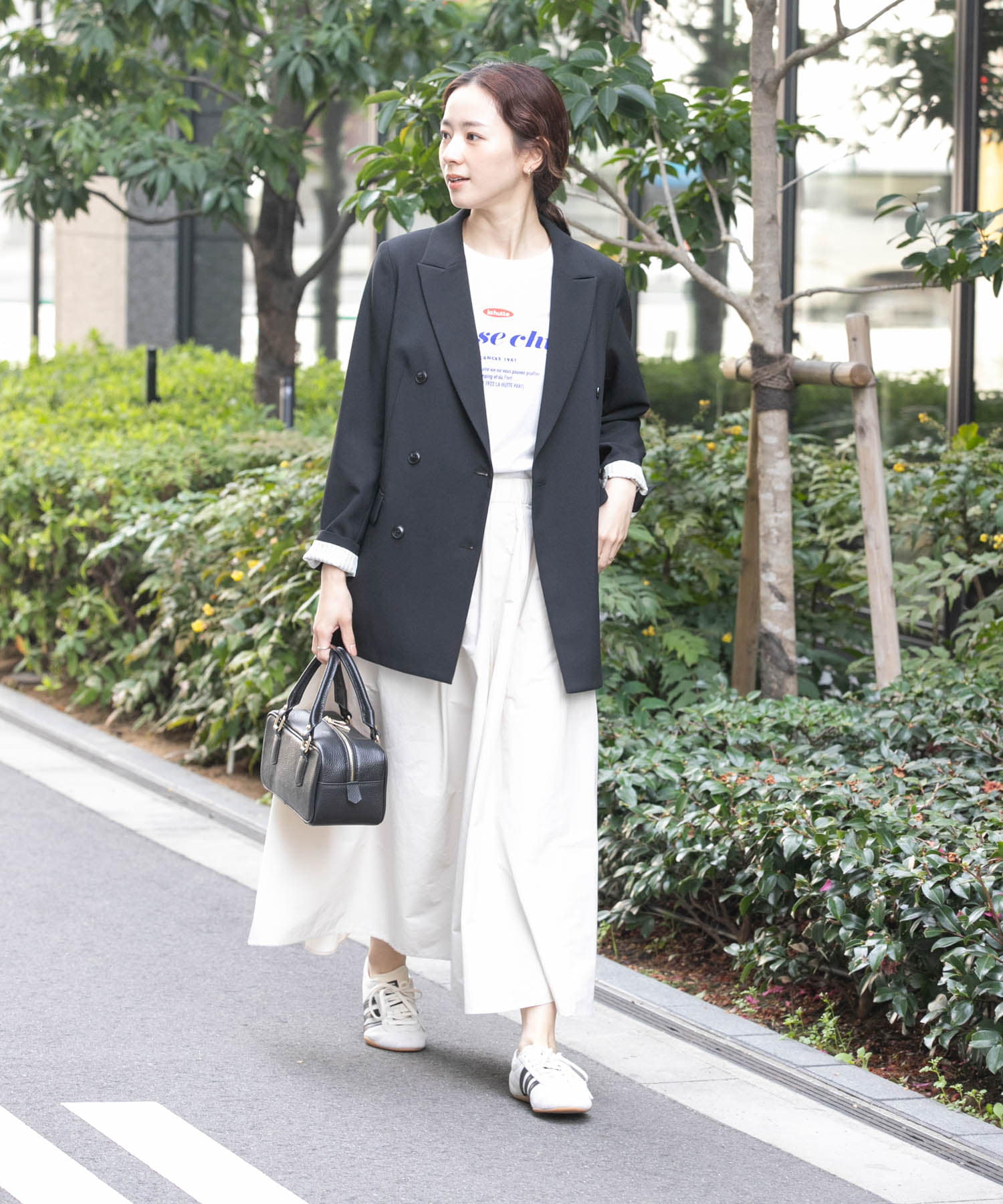 身長：162cm サイズ：38