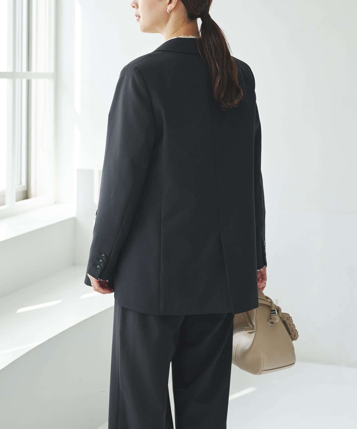 身長：162cm サイズ：38