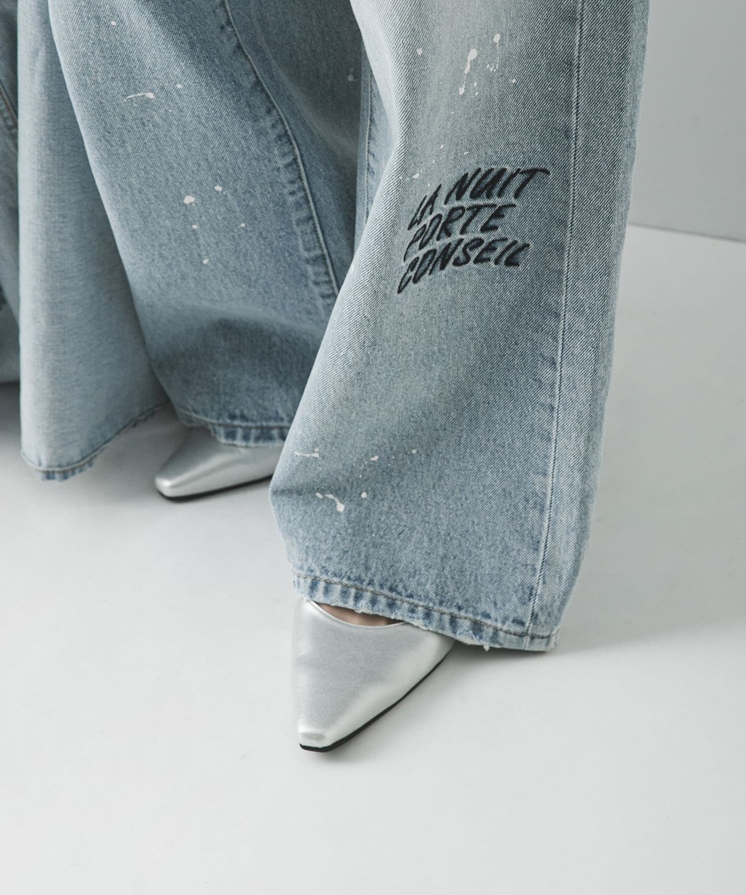 ポインテッドバックストラップシューズ SILVER 36