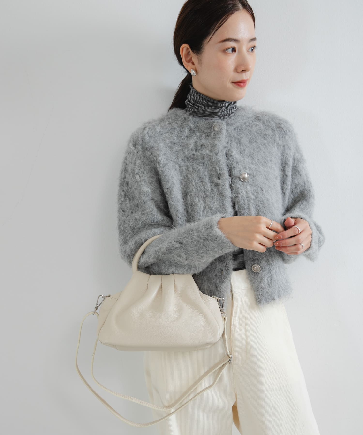 レザーハンドバッグ OFFWHITE -