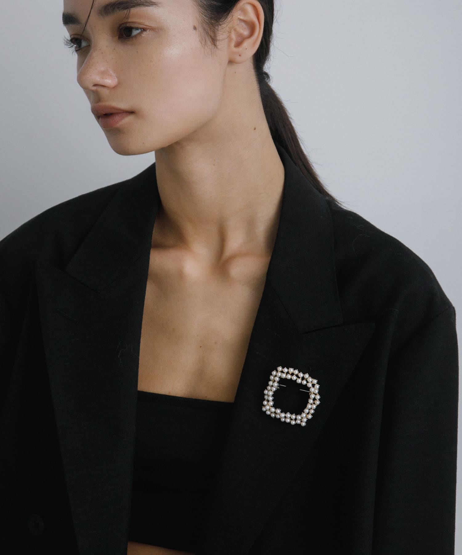 decor『デコール』　Broach shikaku pearl