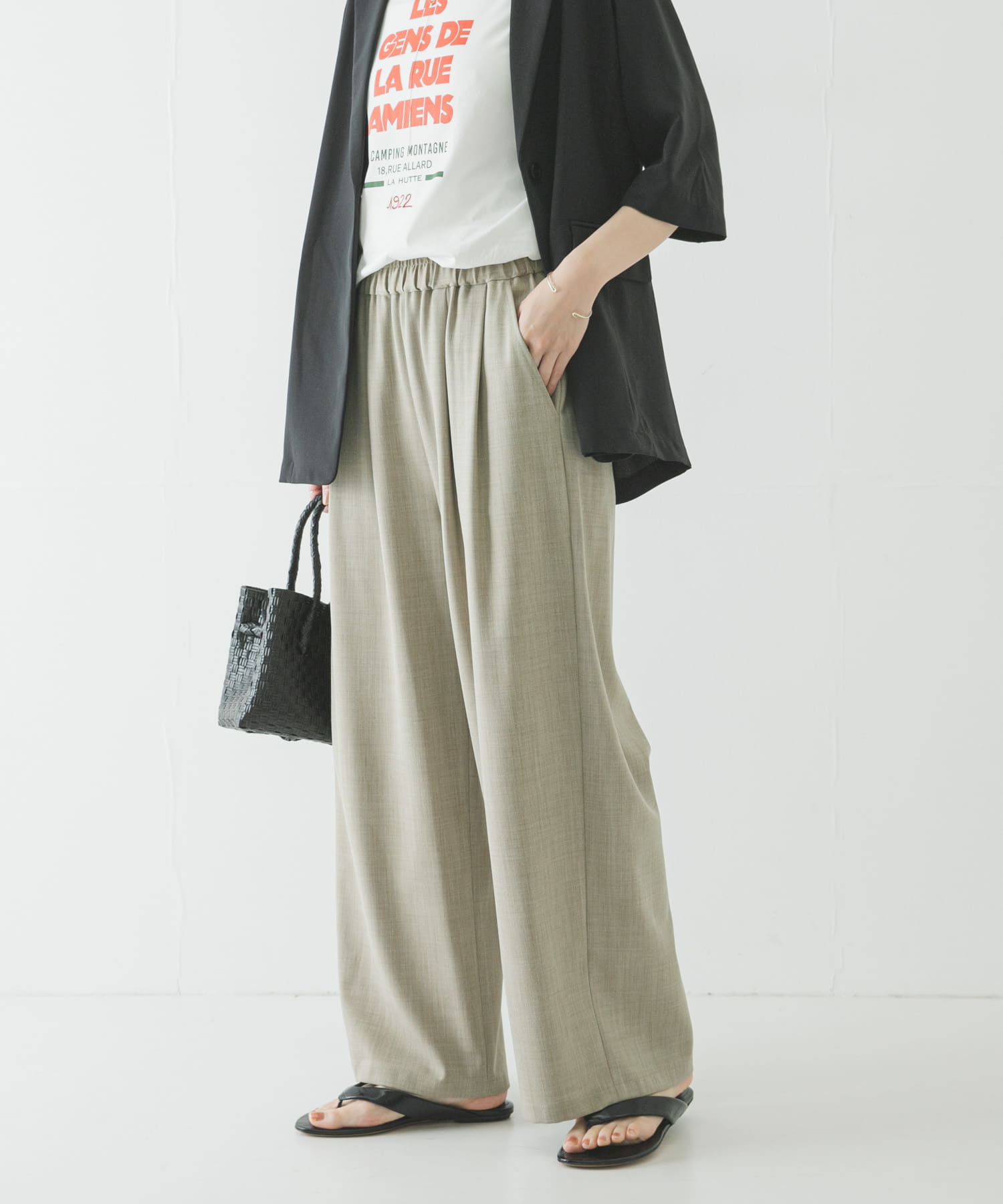 身長：162cm サイズ：38