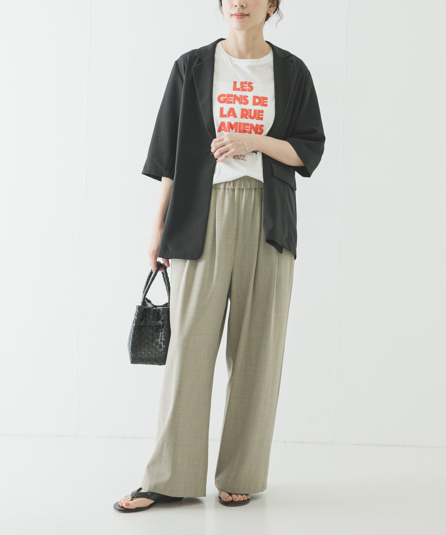 身長：162cm サイズ：38