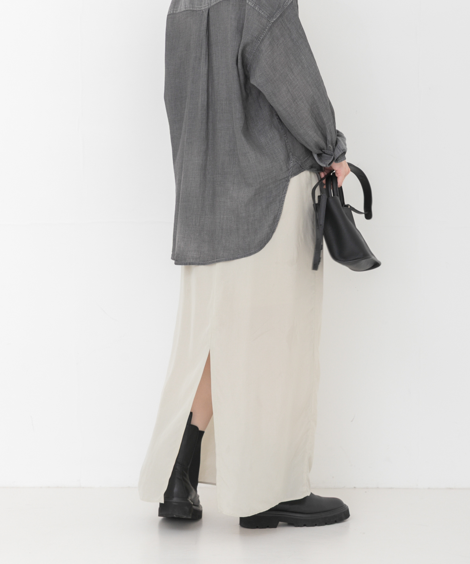 身長：162cm サイズ：38