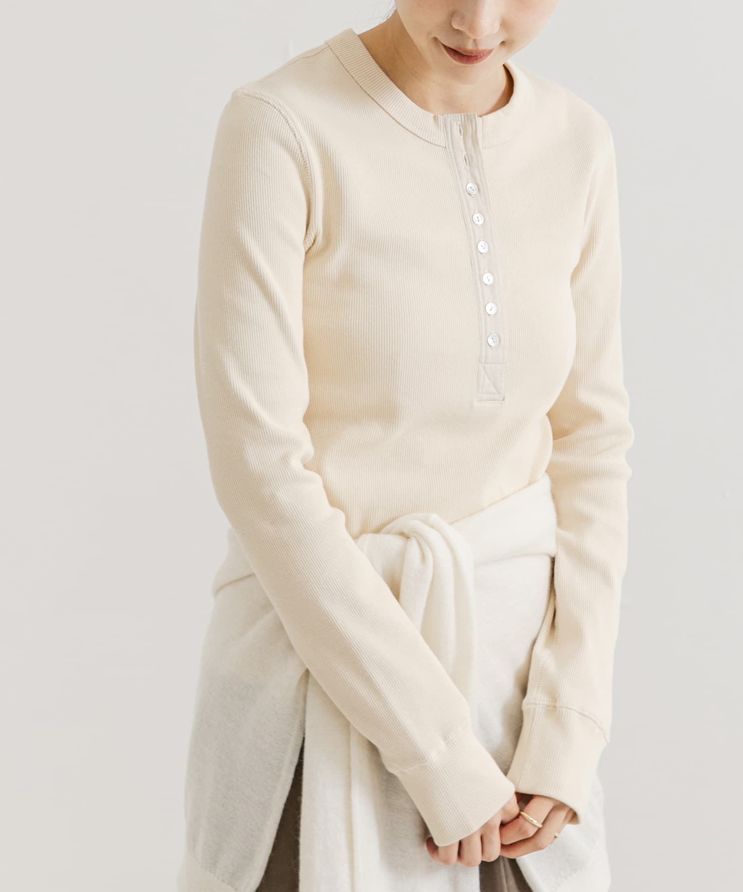 IVORYBEIGE