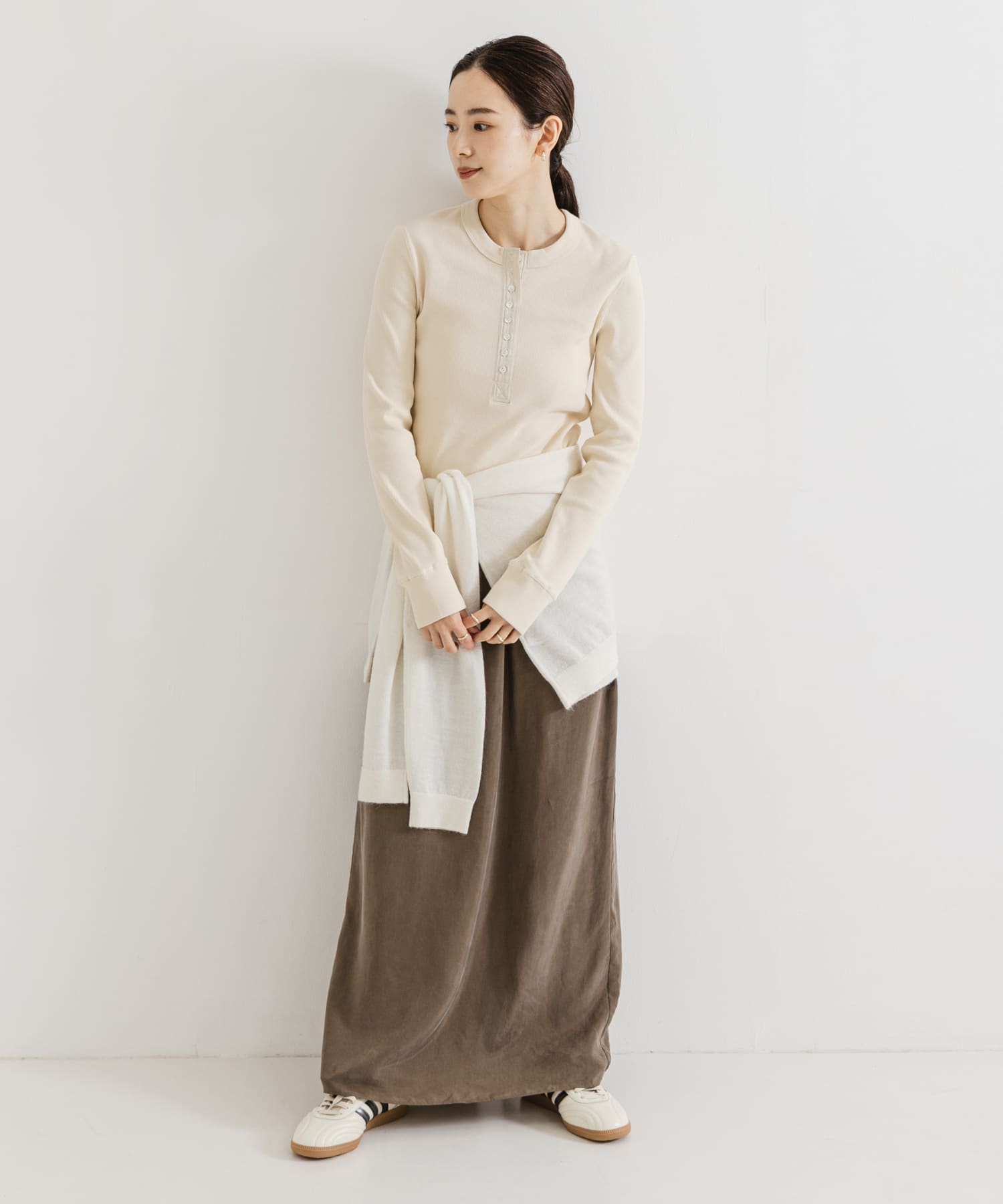 IVORYBEIGE