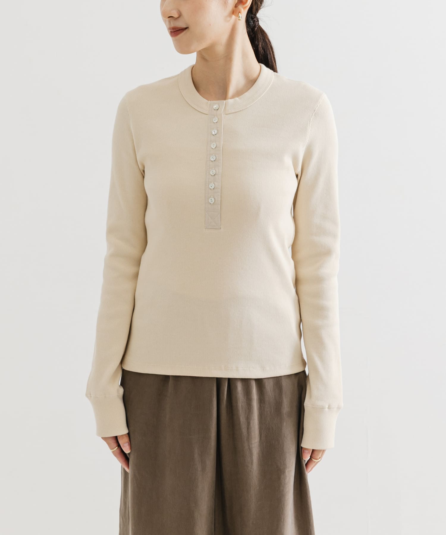 IVORYBEIGE