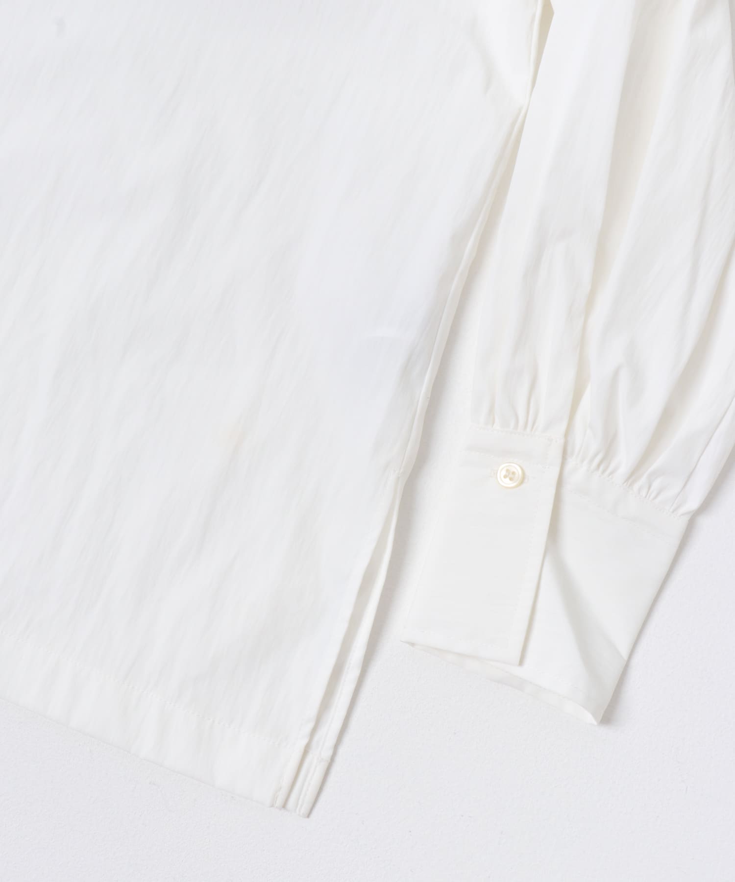 frillブラウス OFF WHITE FREE