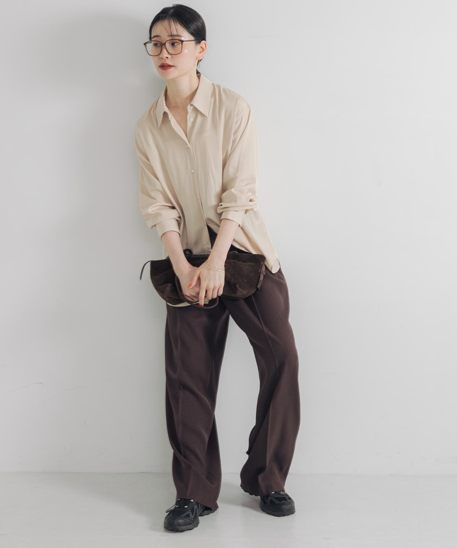 L.BEIGE