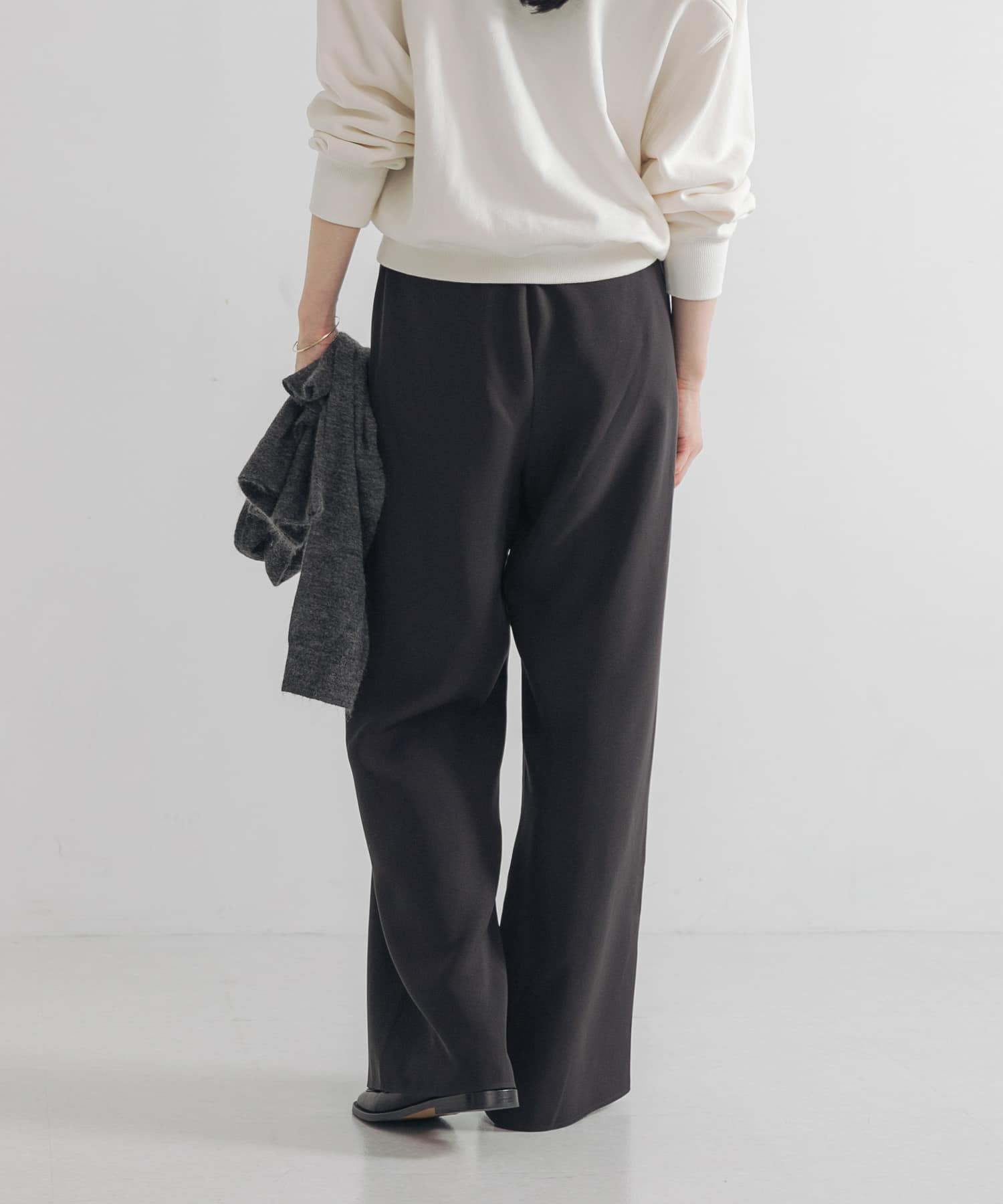 身長：170cm サイズ：38