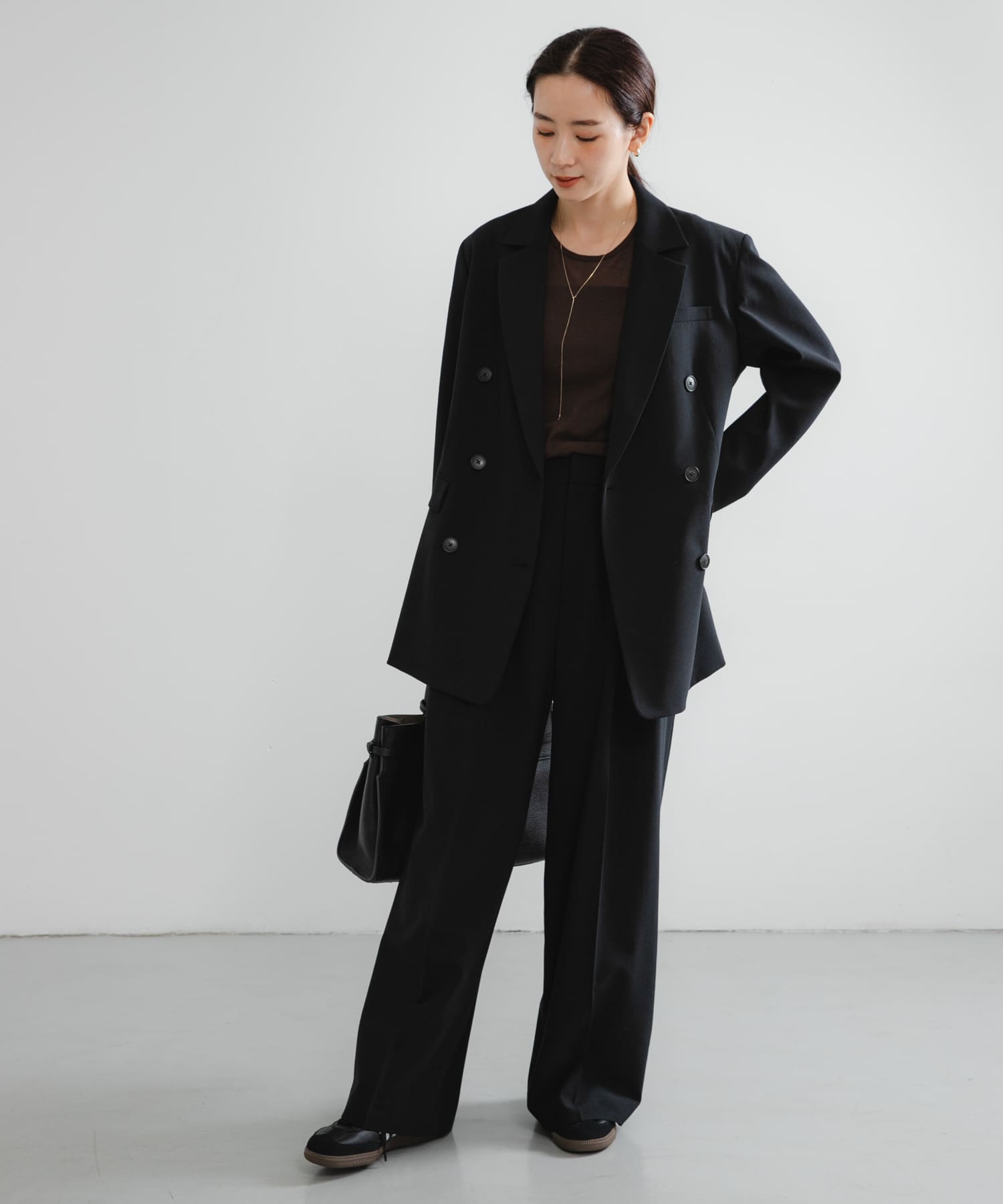 身長：162cm サイズ：38