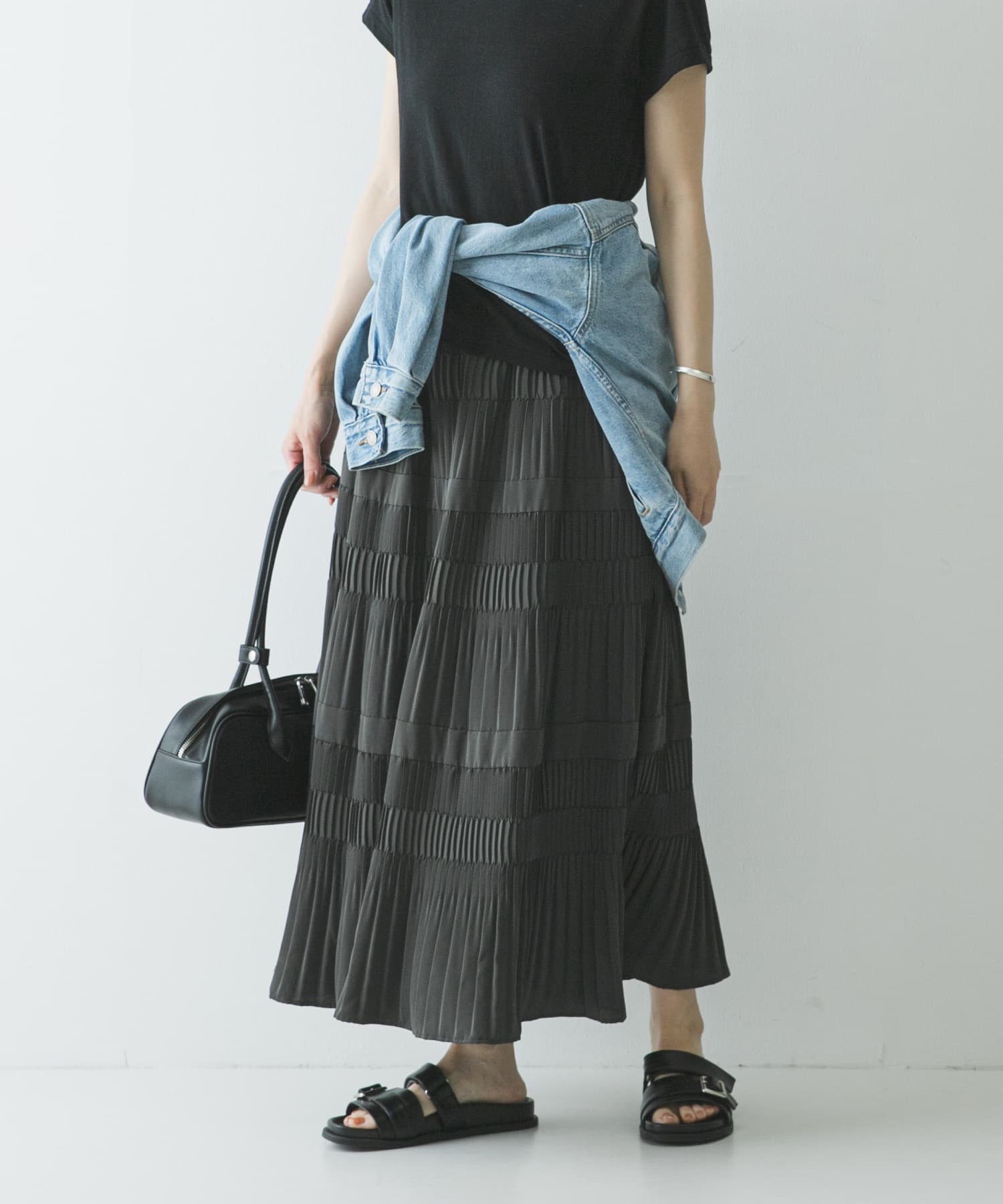 プリーツティアードスカート