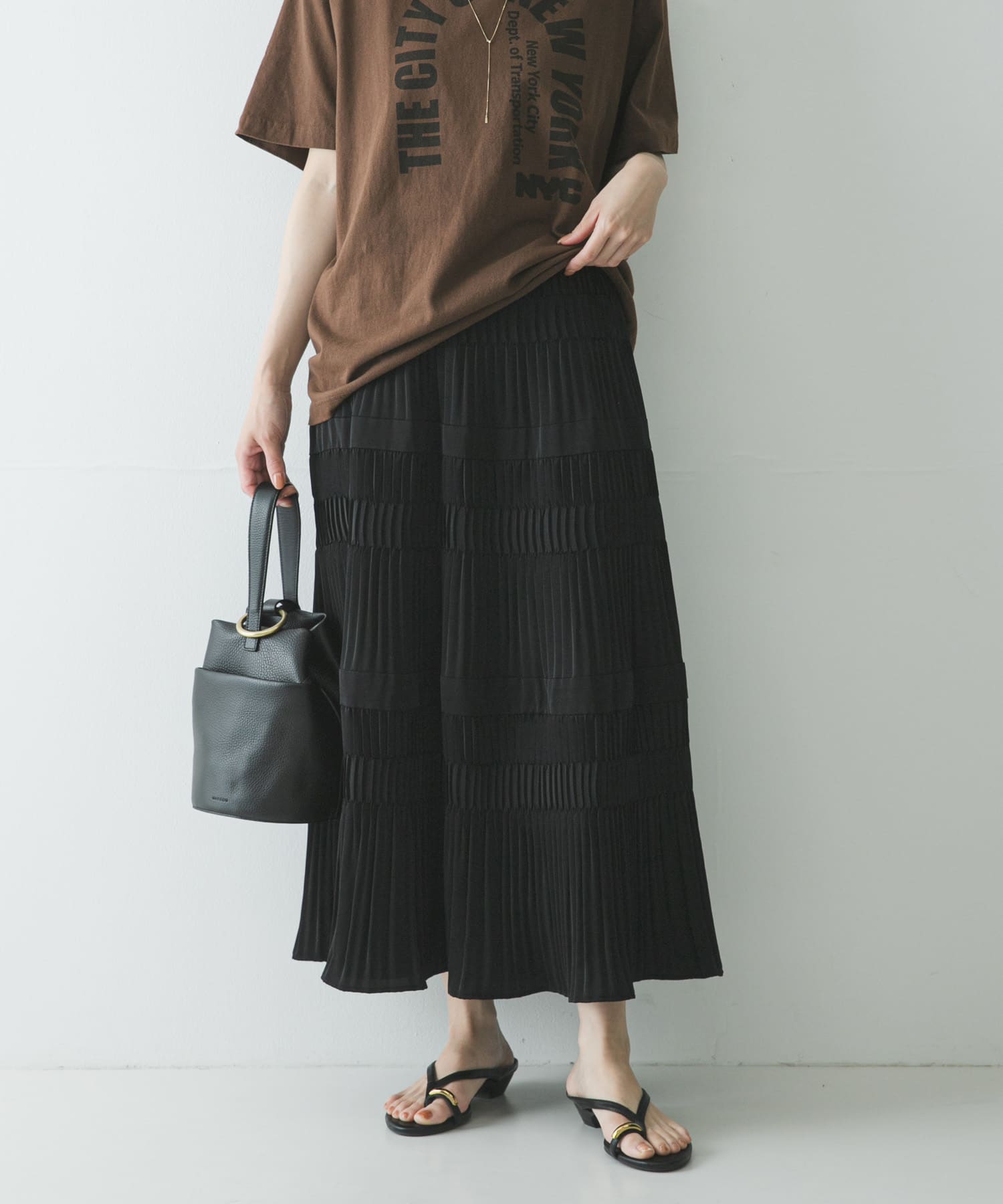 プリーツティアードスカート