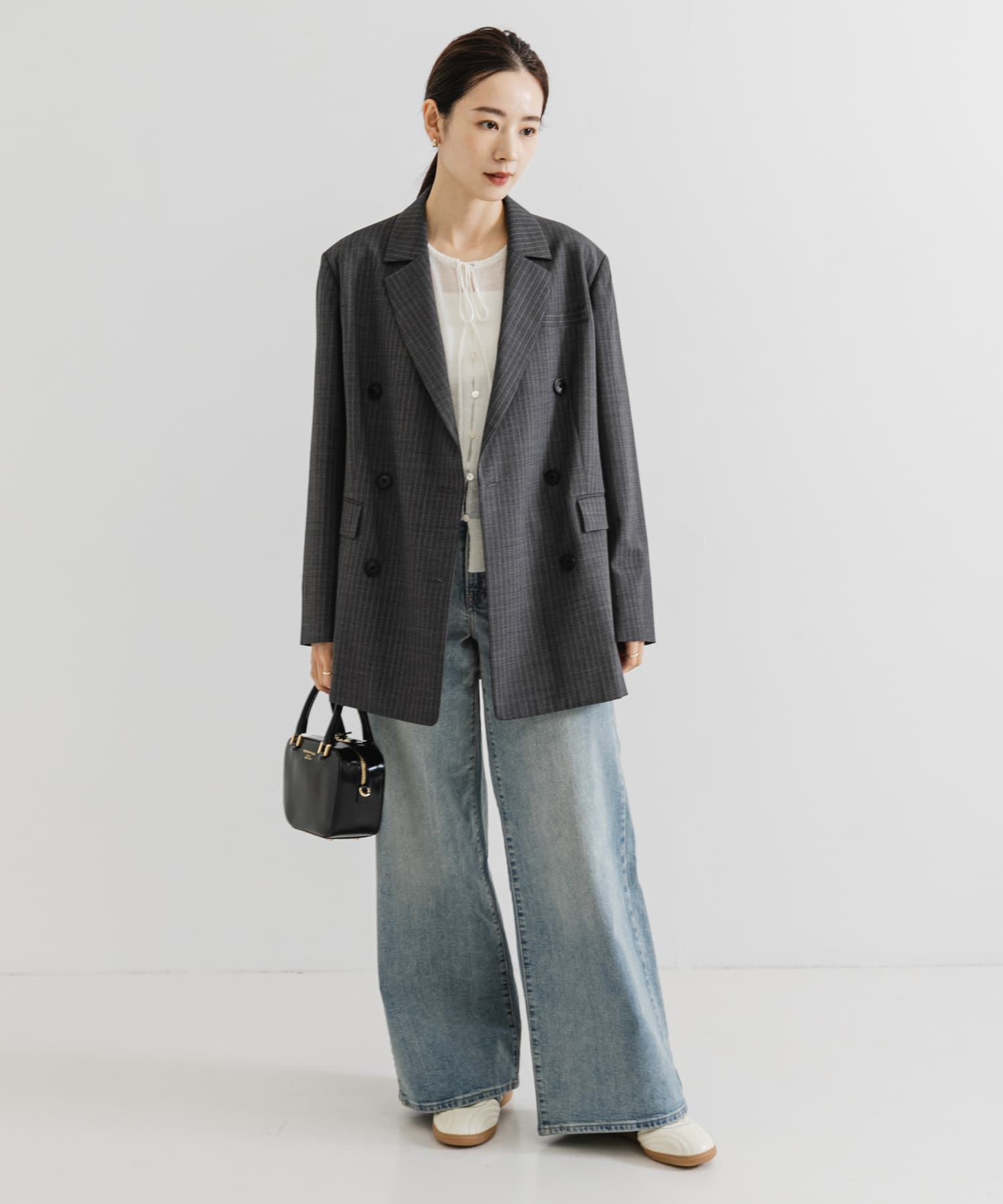 身長：162cm サイズ：38