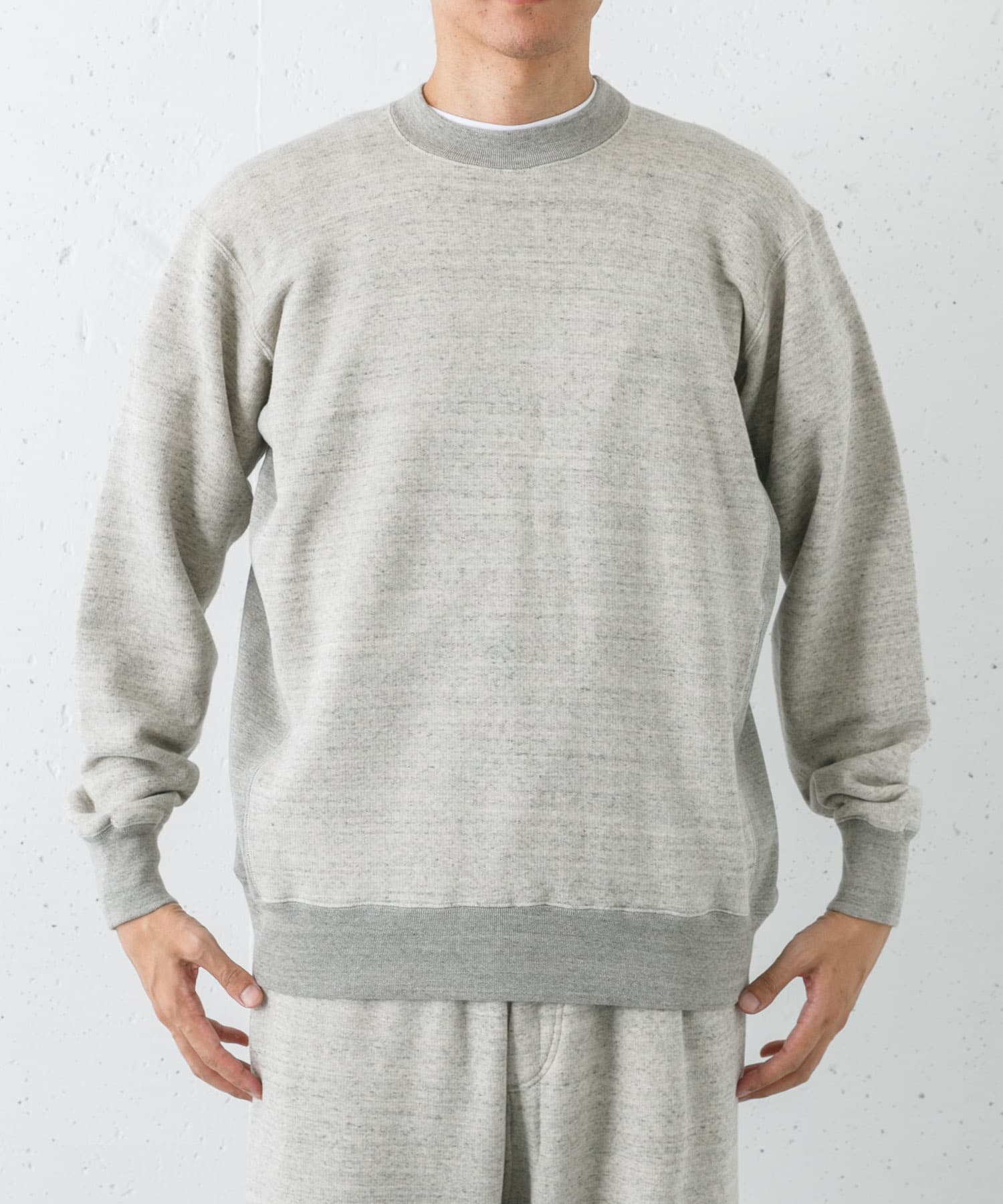 GRAY H
