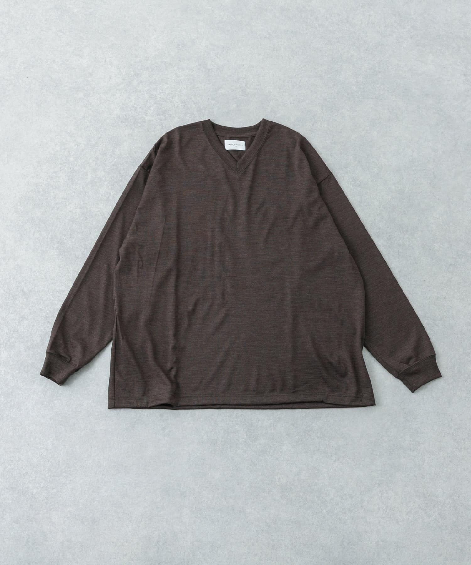 new basic　WASHABLE MERINO WOOL V-NECK
