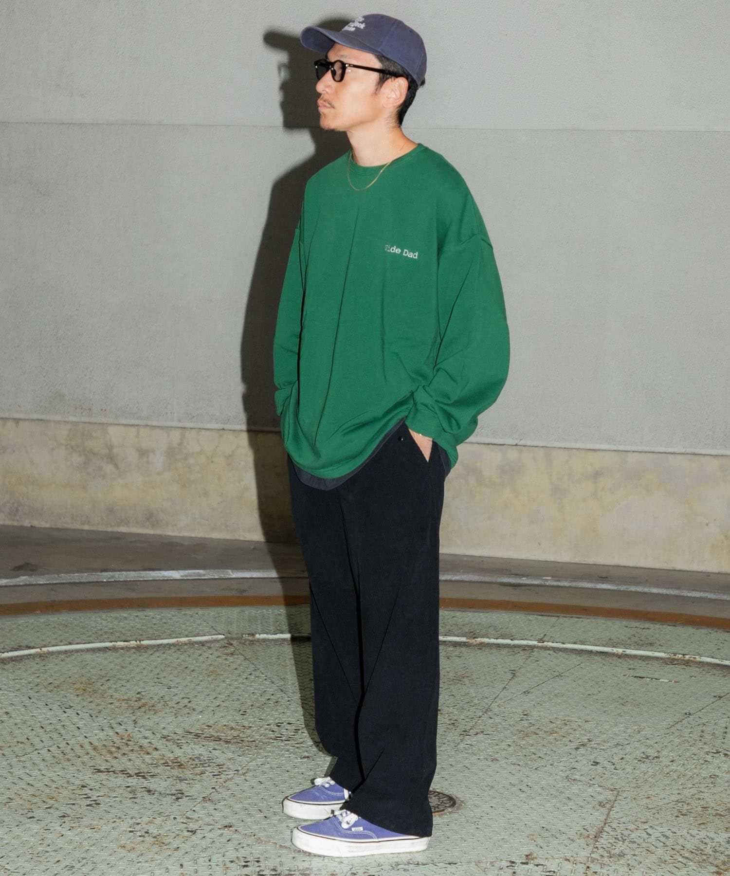 GREEN