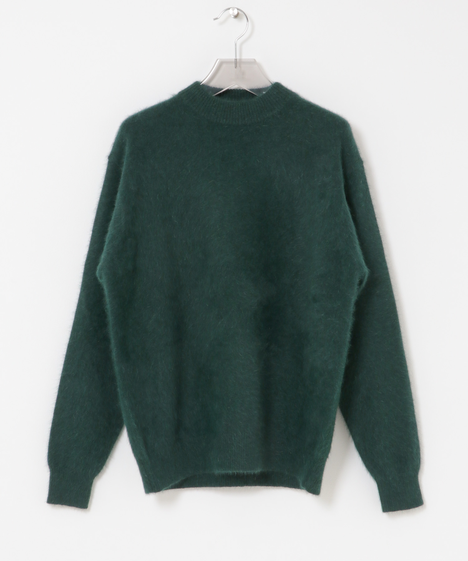 D GREEN