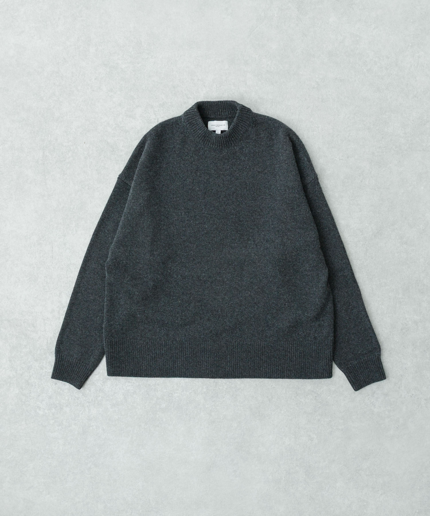 new basic　WOOL CASHMERE CHUNKY SWEATER