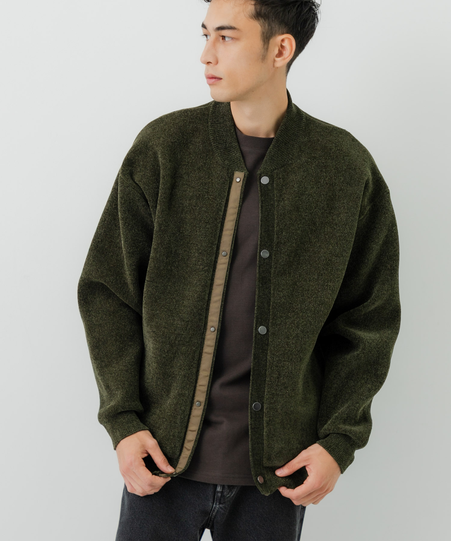 KHAKI