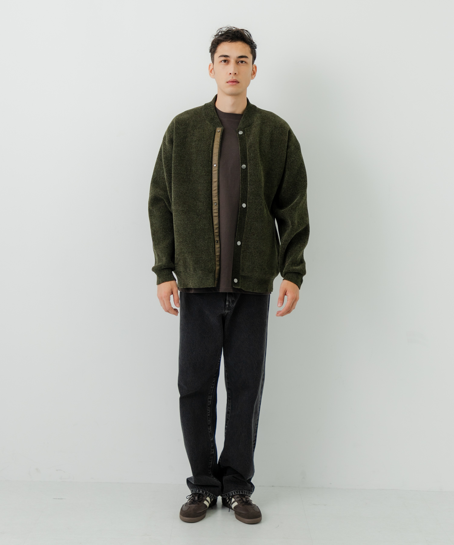 KHAKI