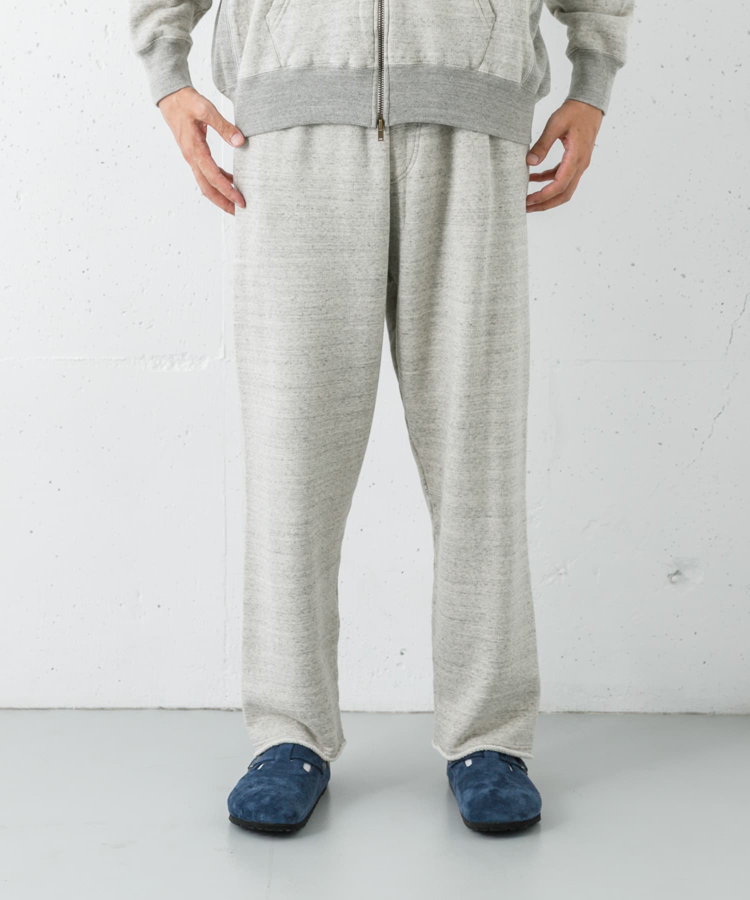 GRAY H
