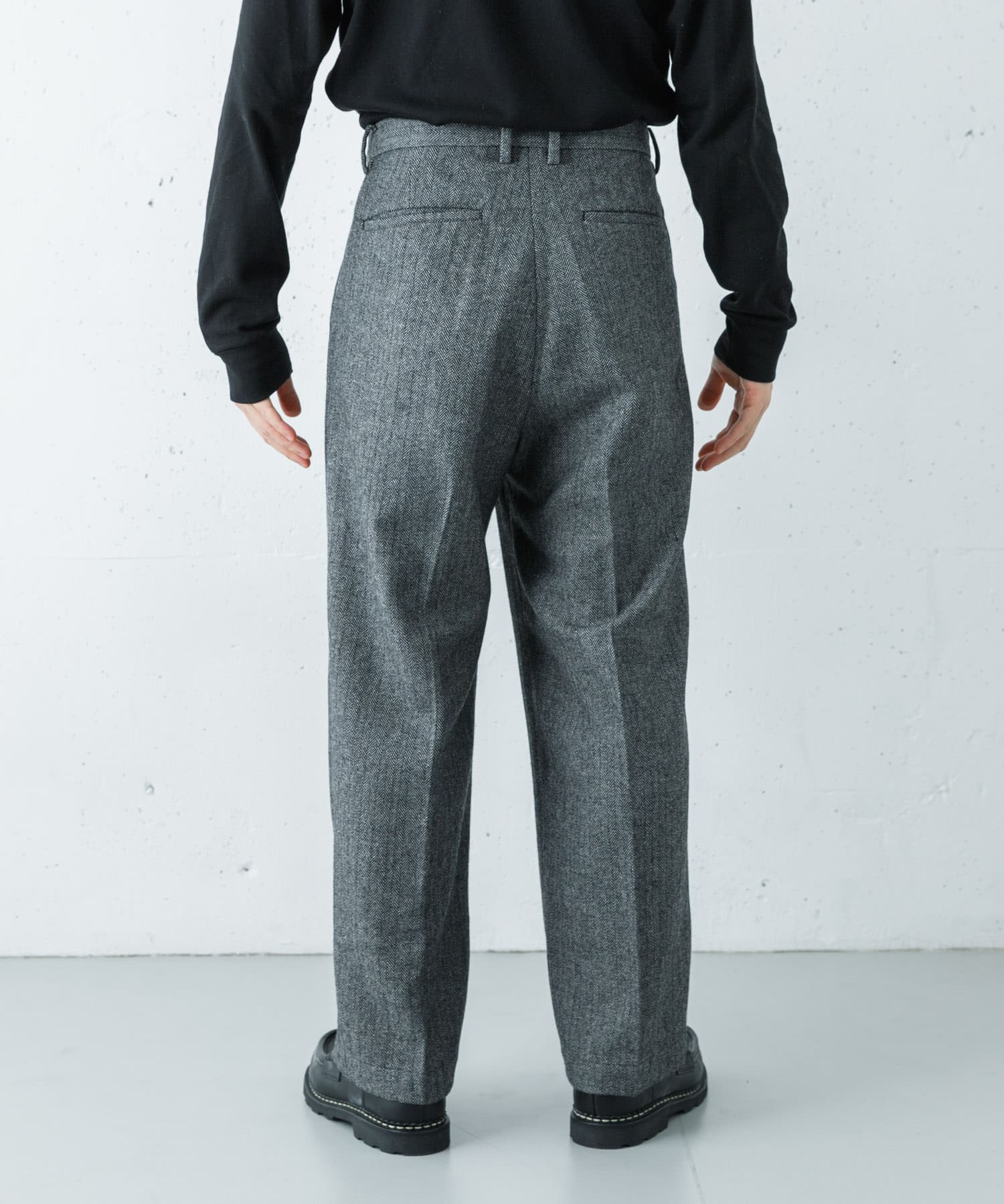40's〜50's ユーロ ウール グレー ヘリンボーン ワイドスラックス URBAN RESEARCH｜ヘリンボーンワイドスラックス | Rakuten Fashion