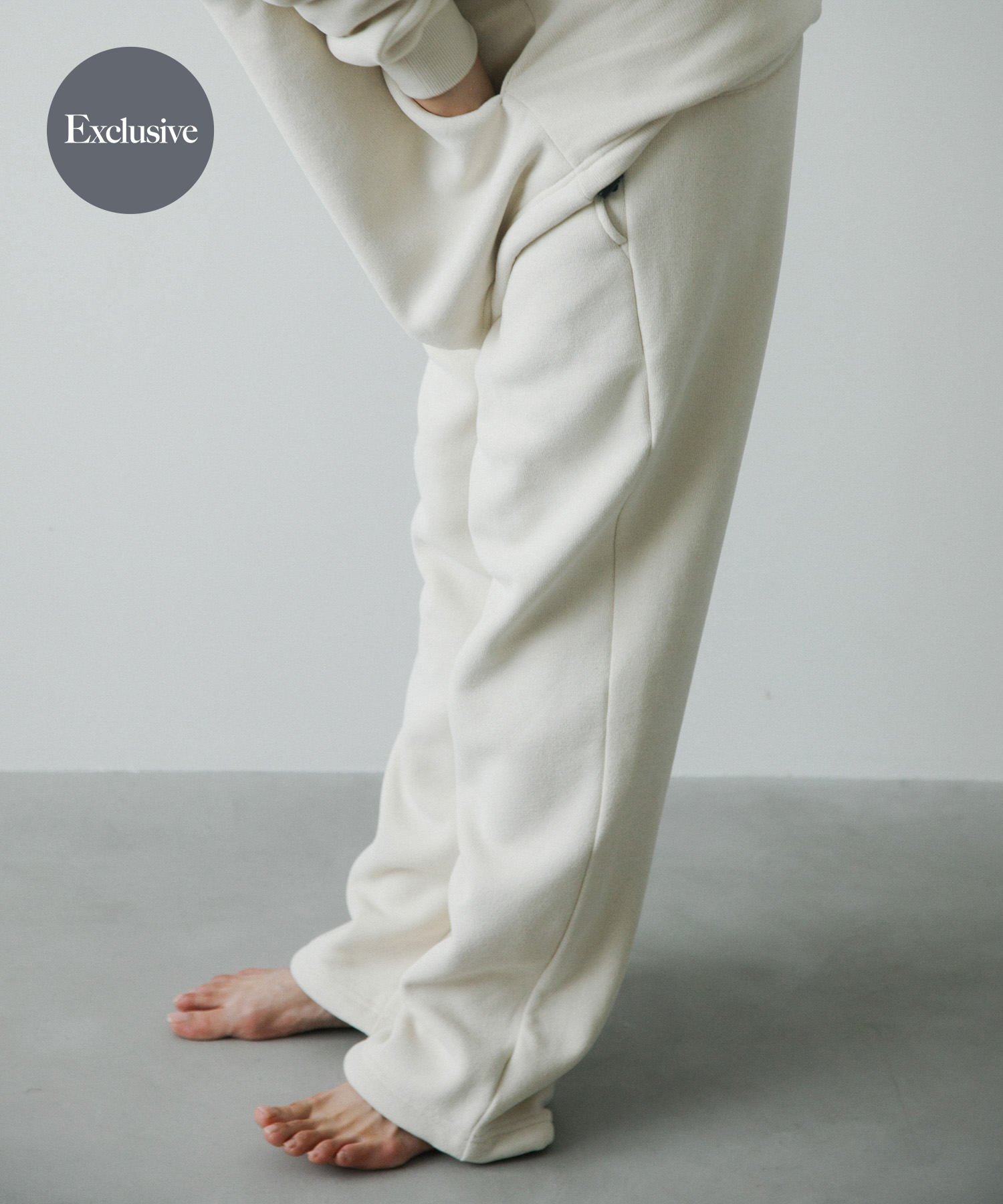 『一部WEB限定カラー』『別注』THOUSAND MILE×URBAN RESEARCH　ニットフリースパンツ