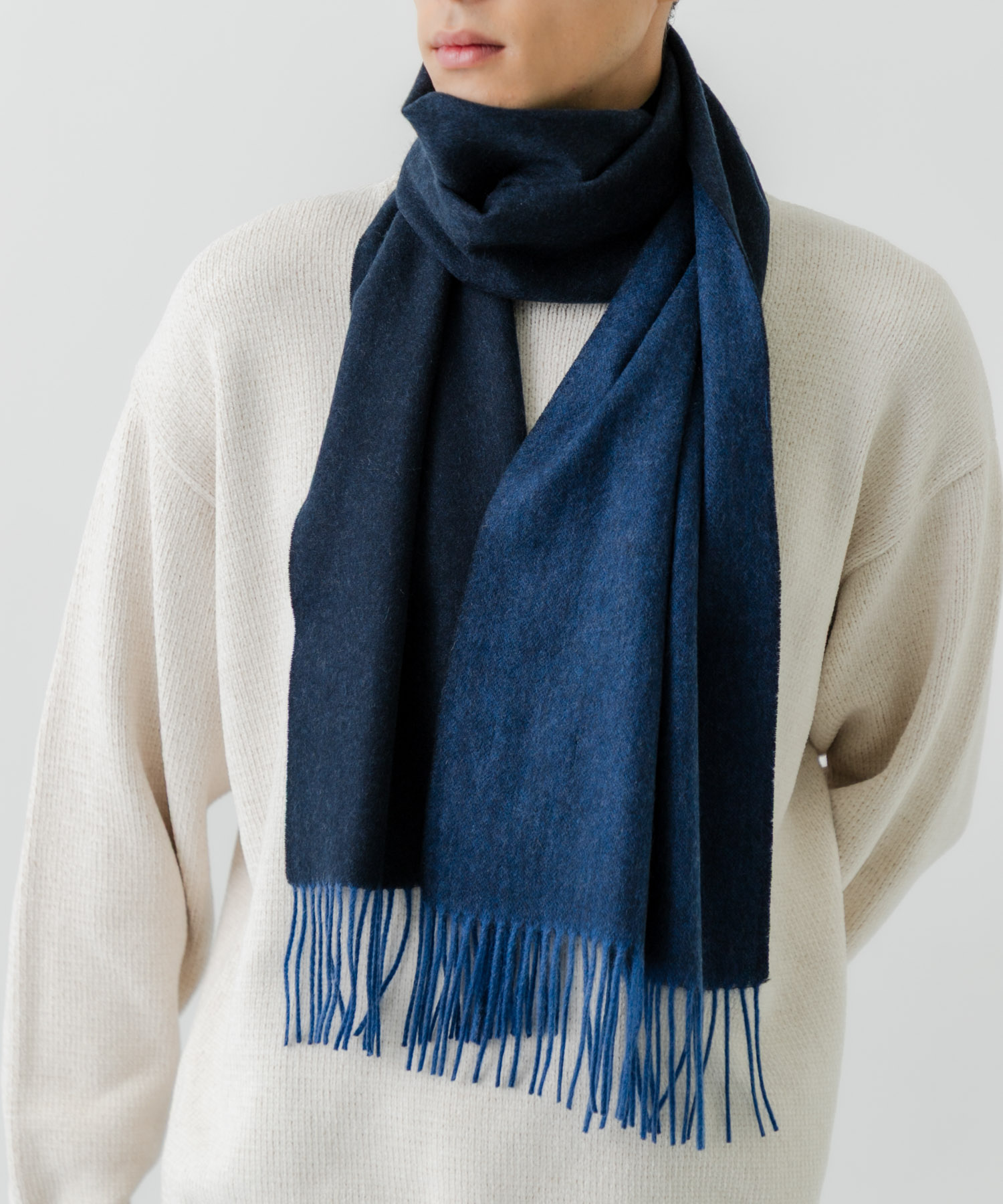 NAVY×BLUE