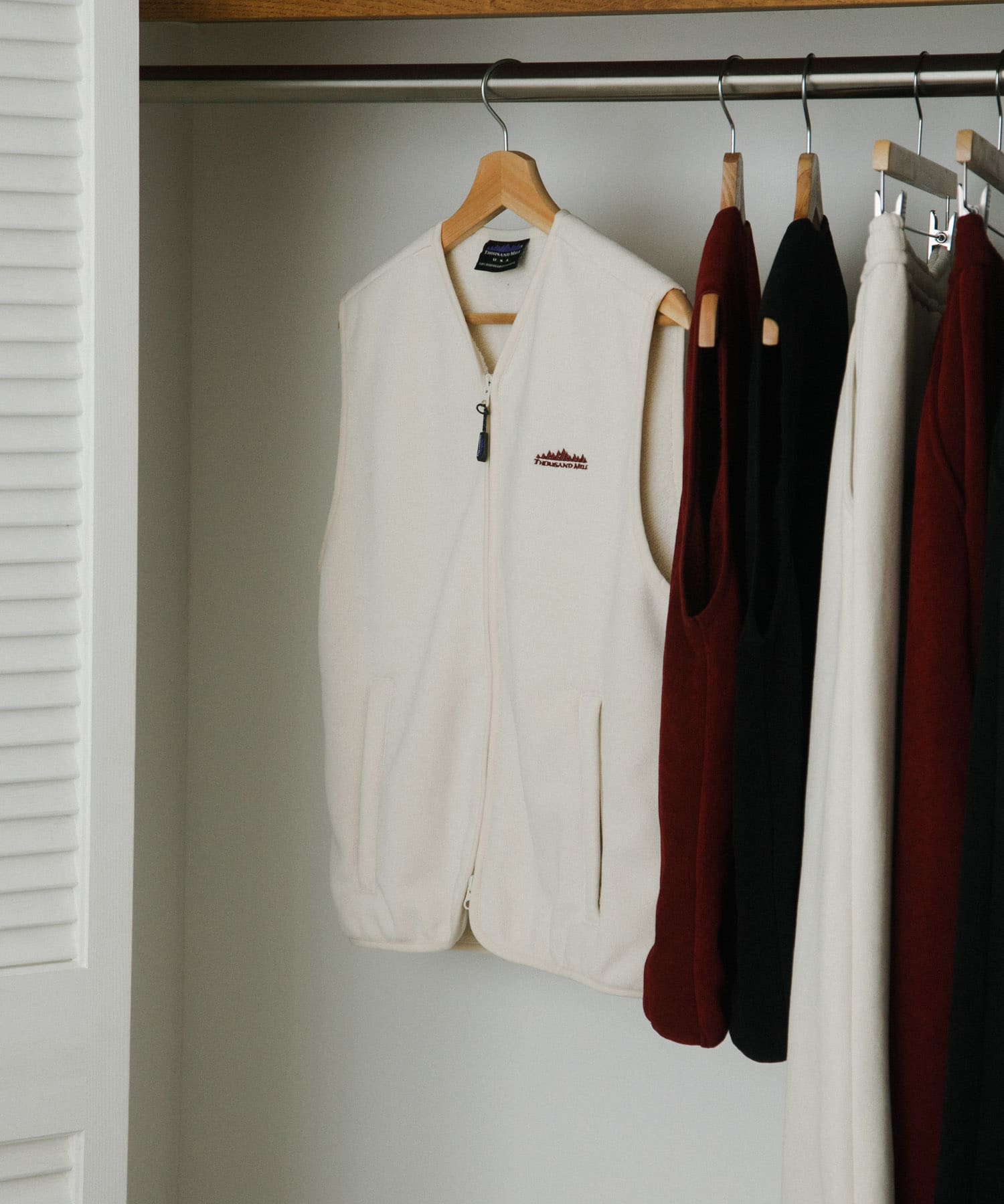 『別注』THOUSAND MILE×URBAN RESEARCH　KNIT FREECE ZIP VEST OFF WHITE FREE