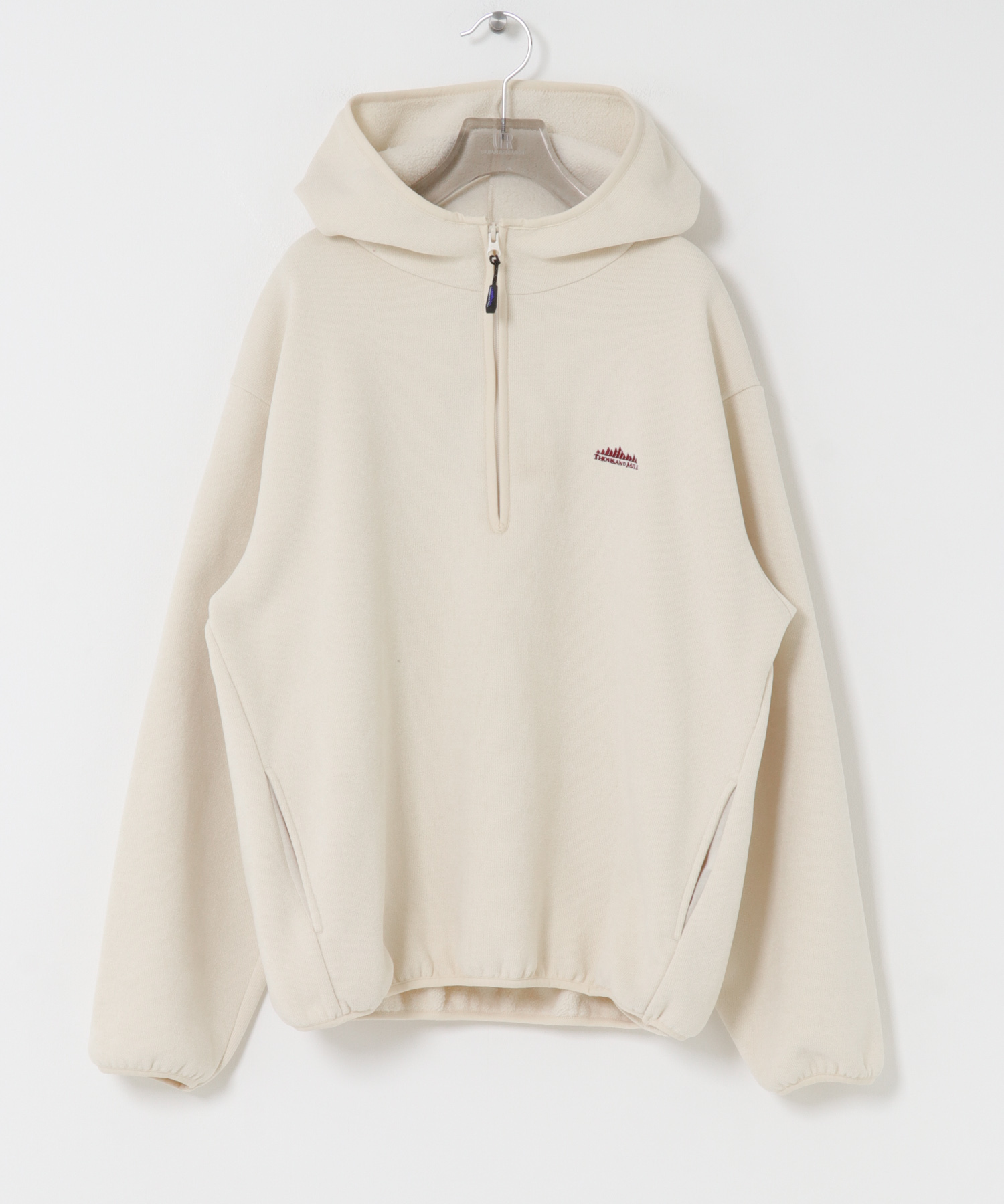 OFF WHITE