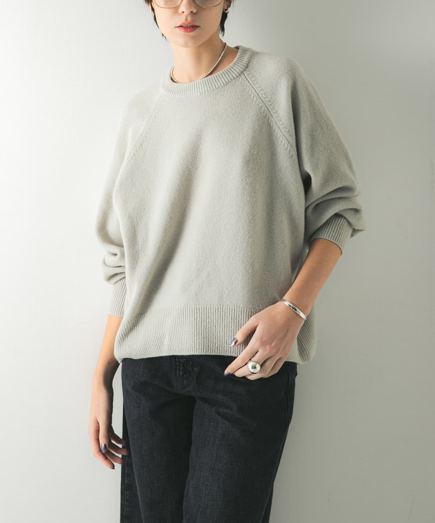 LIGHT GRAY