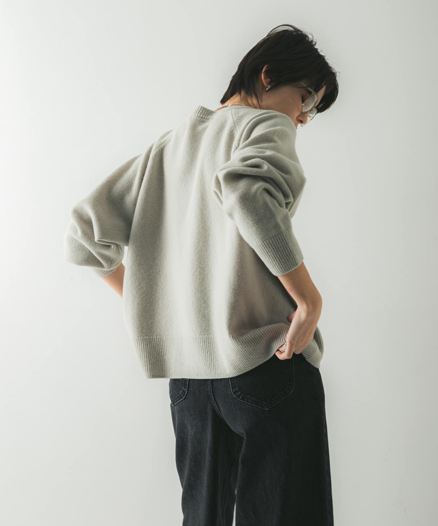 LIGHT GRAY