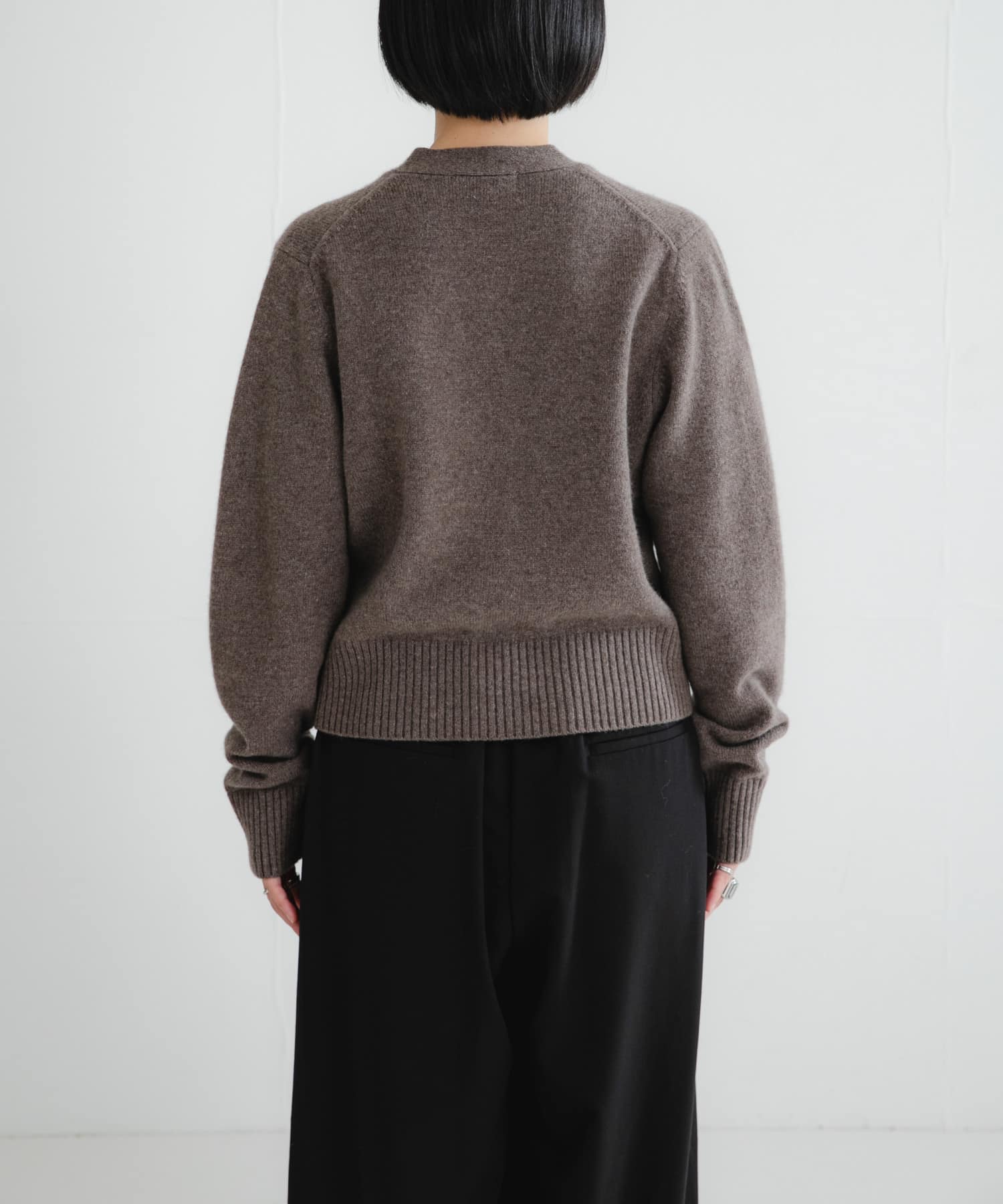 TOP BROWN