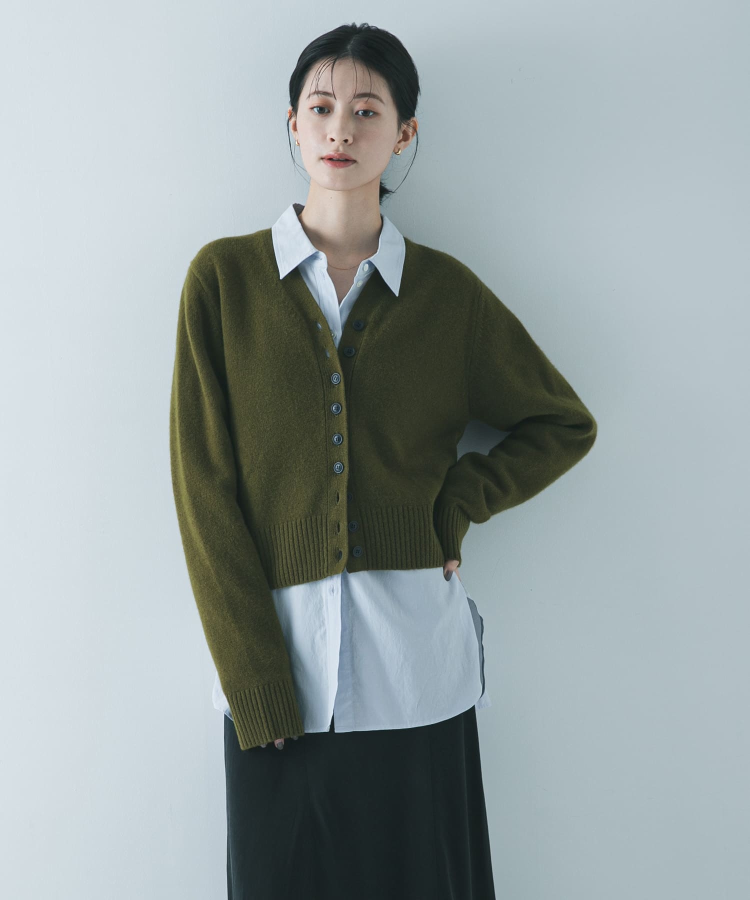 KHAKI