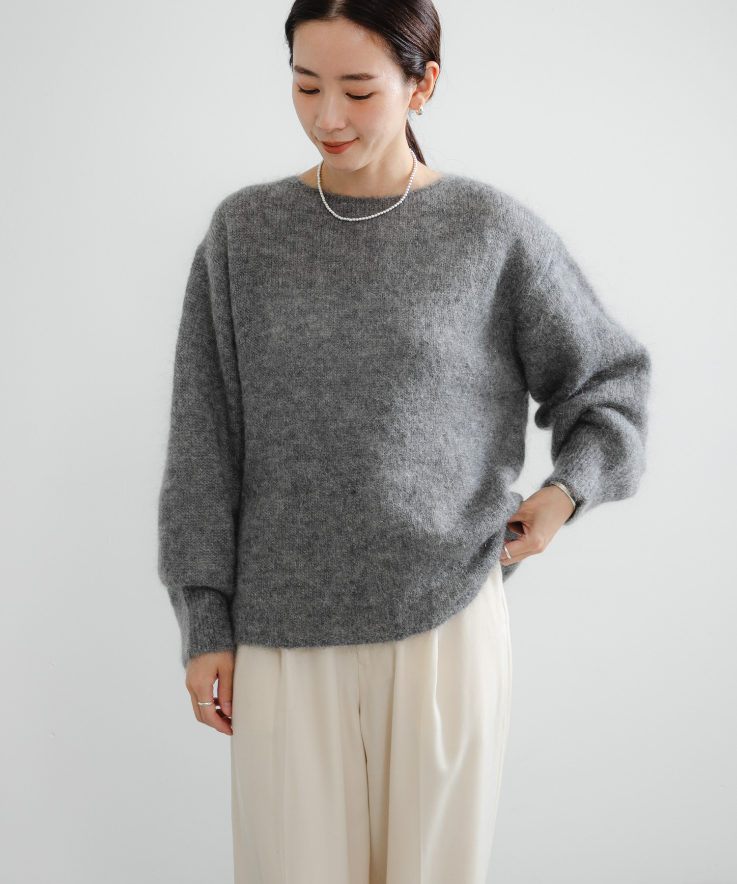 ヘアリールーズニット