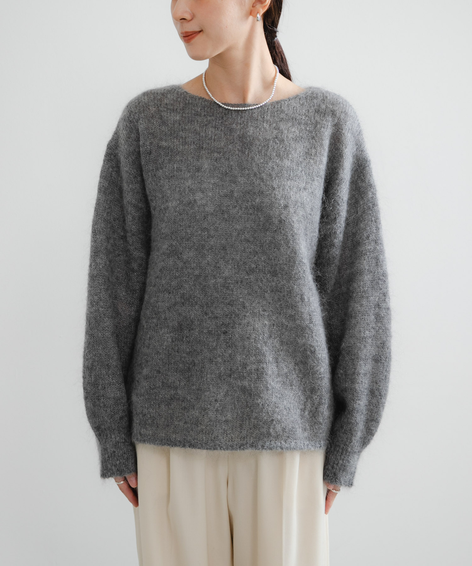 TOP GRAY