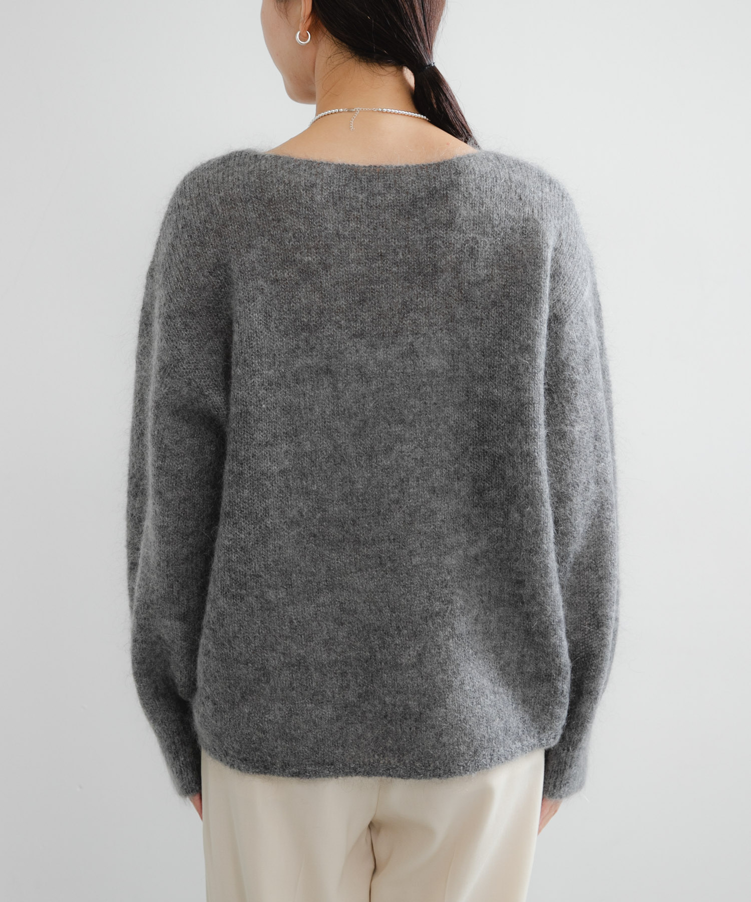 TOP GRAY