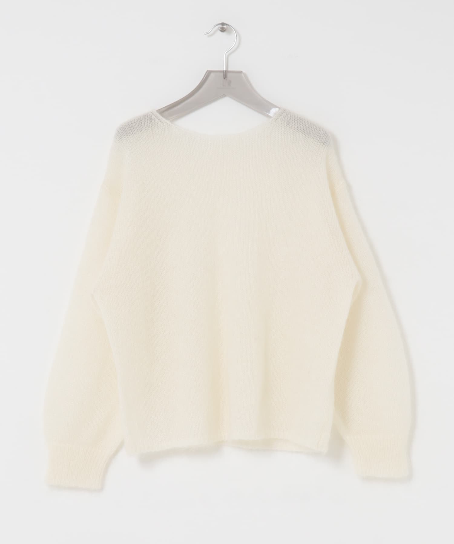 OFF WHITE