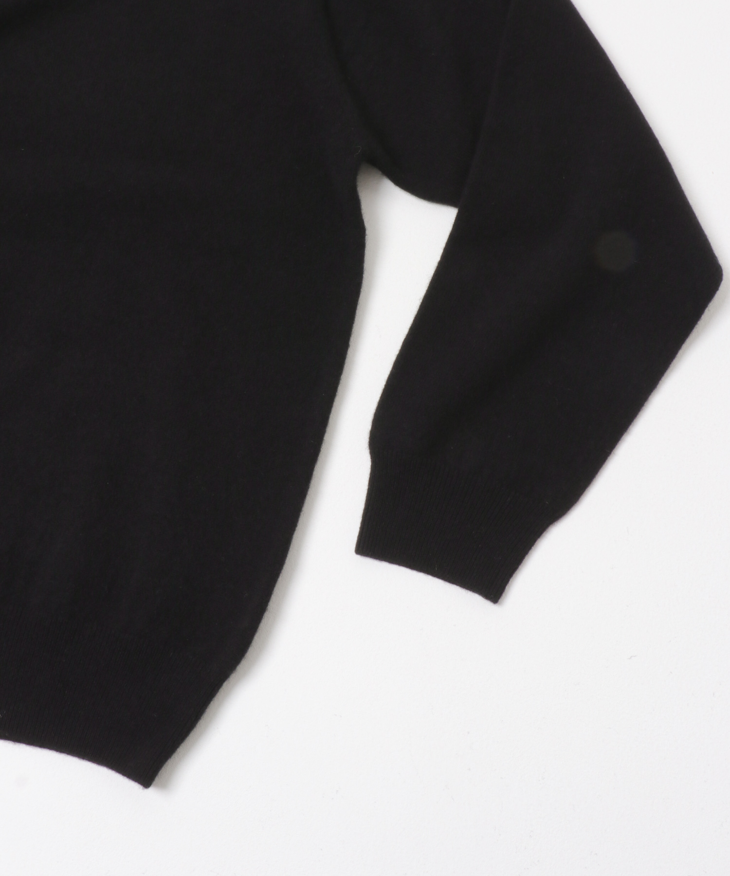 ウール100 Vネックルーズソフトニット BLACK Free