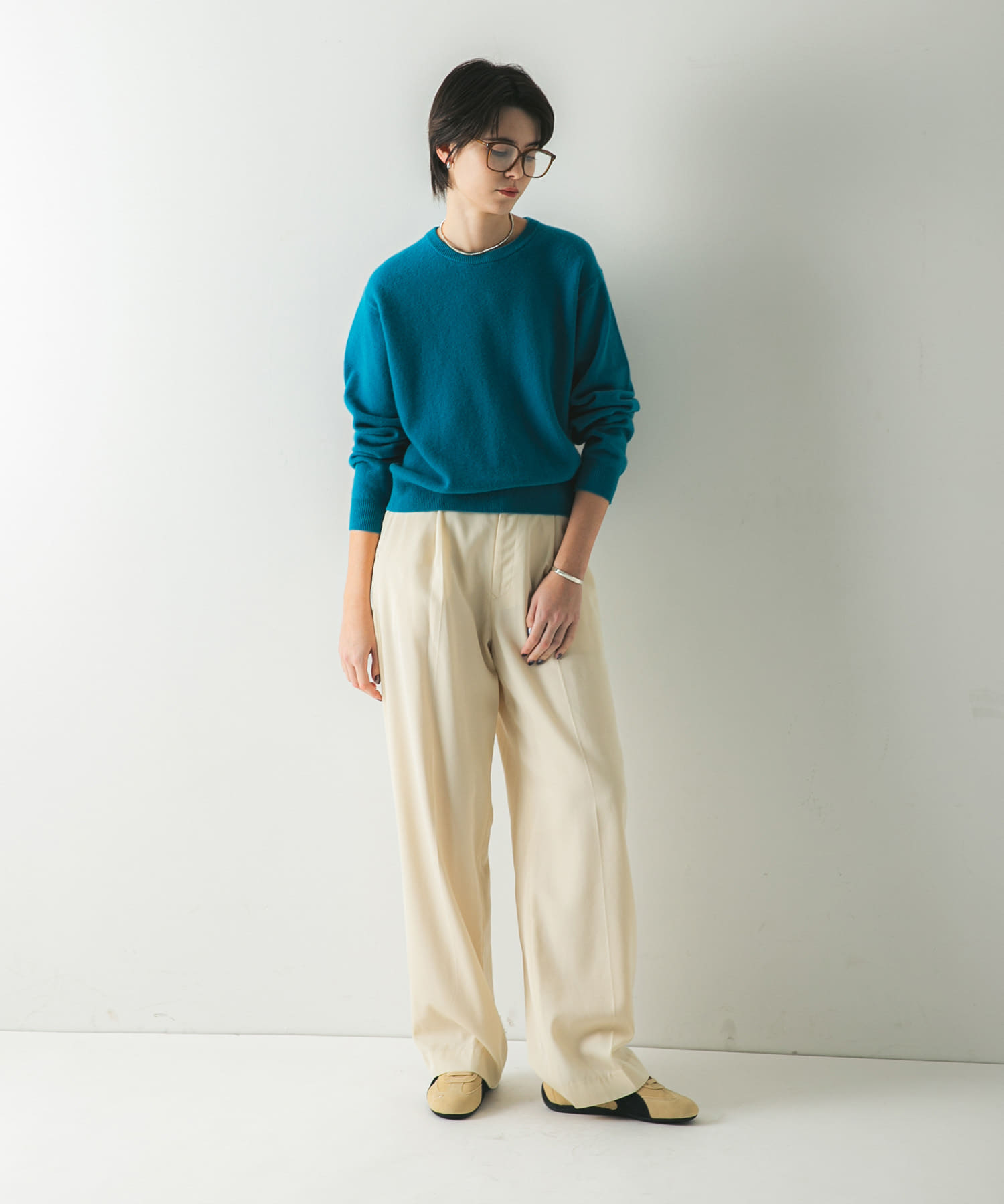 ウール100 クルーネックソフトニット(Free BLUE): トップス｜URBAN