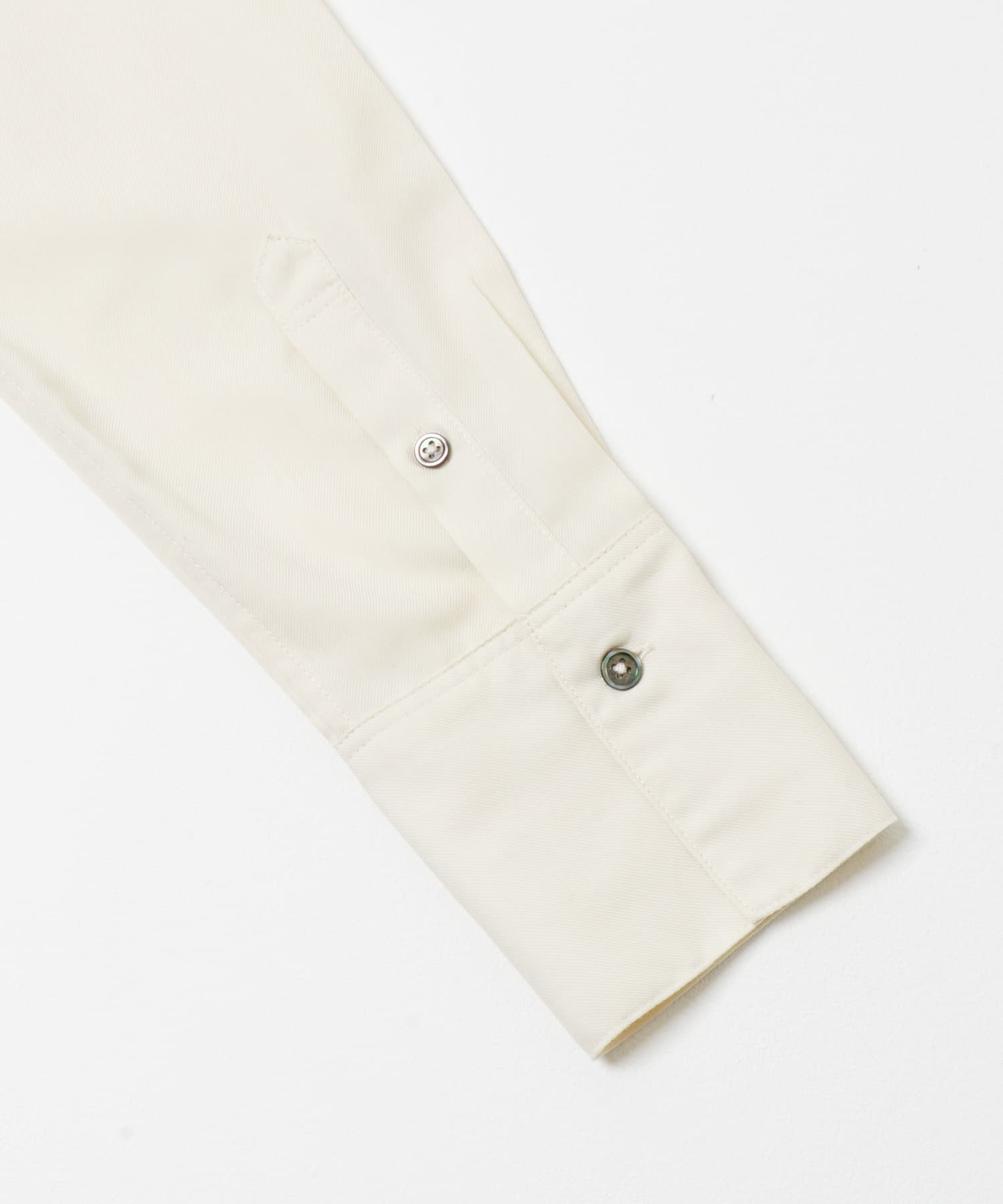 TRソフトツイルハイネックシャツ IVORY Free