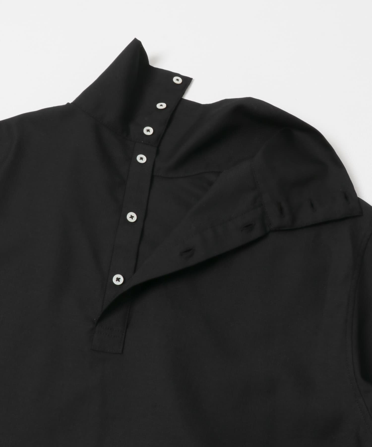 TRソフトツイルハイネックシャツ BLACK Free