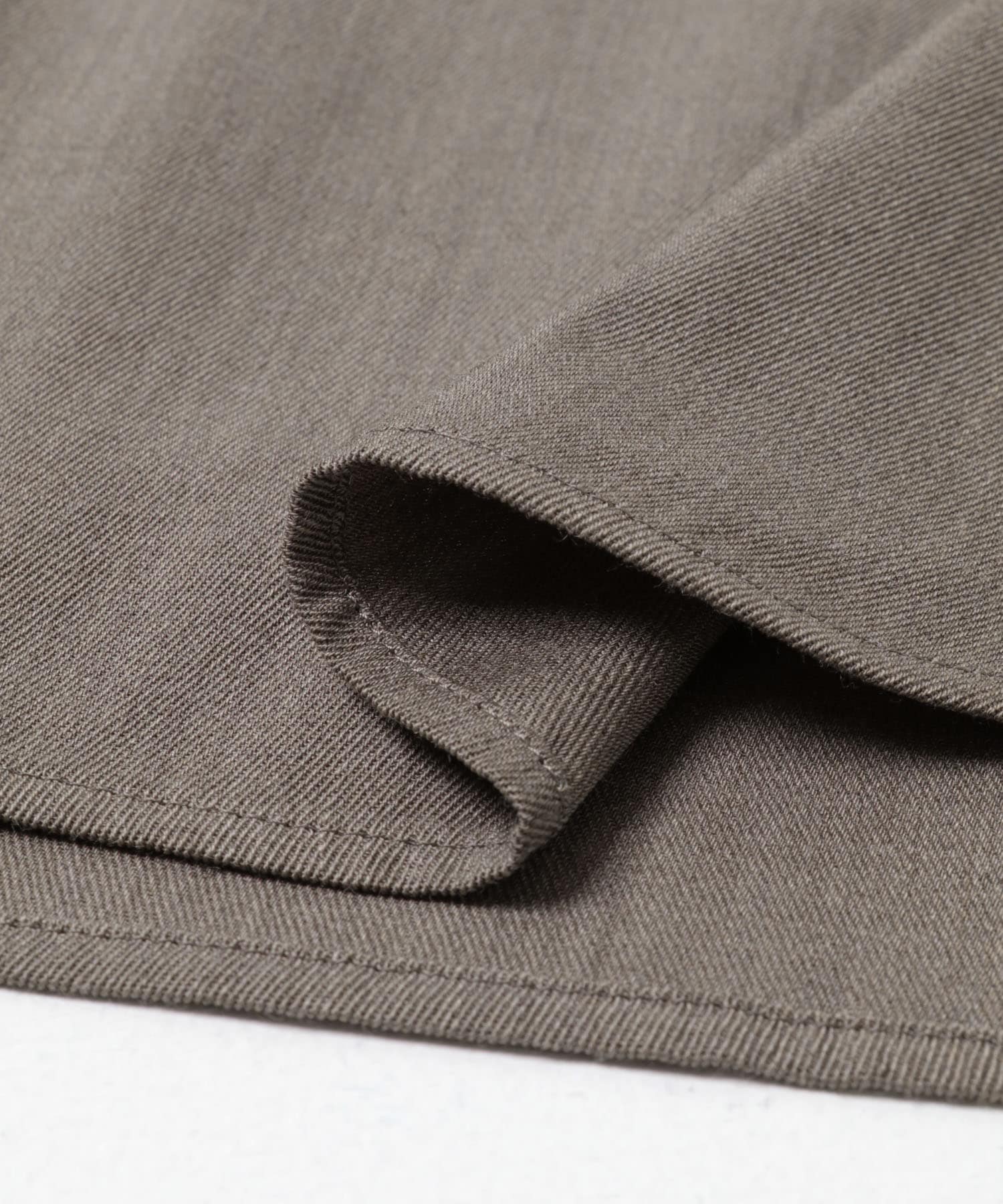 new basic　WOOL TWILL SHAPE SHIRTS BEIGE FREE