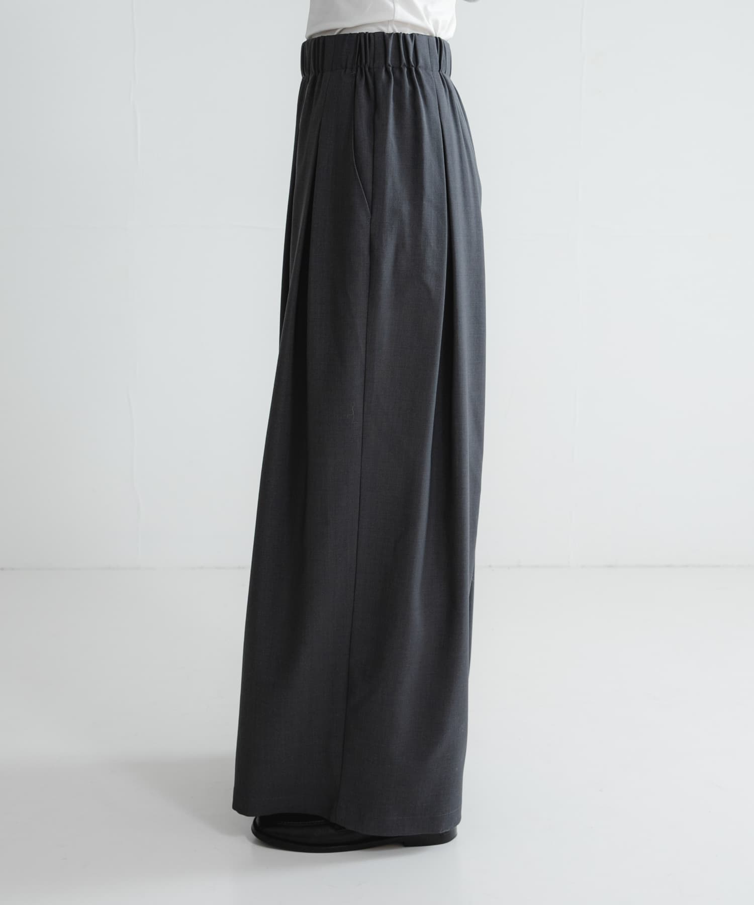 身長：162cm サイズ：38