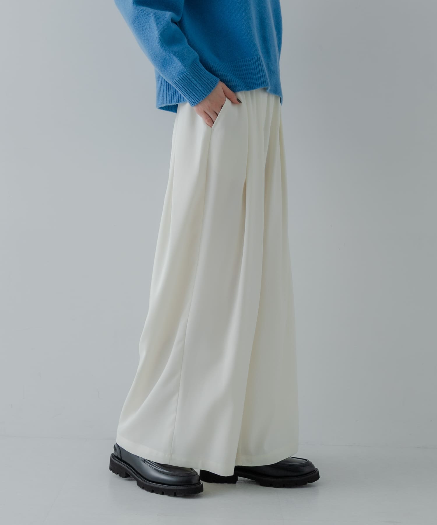 身長：166cm サイズ：38