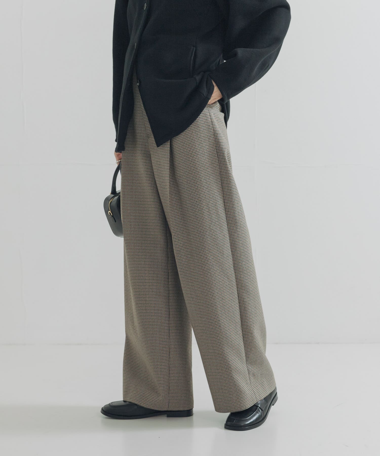 身長：162cm サイズ：38